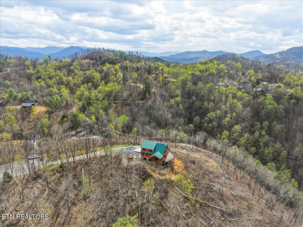2266 Lone Ridge Drive Sevierville TN 37862