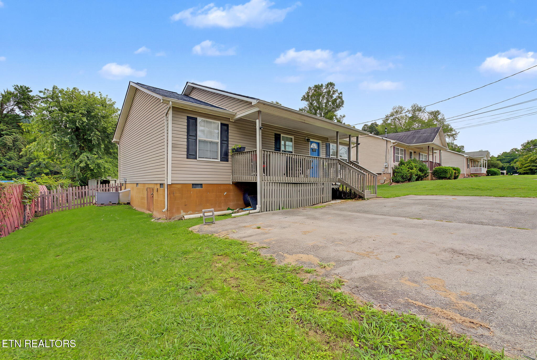 3910 Oakland Drive Knoxville TN 37918
