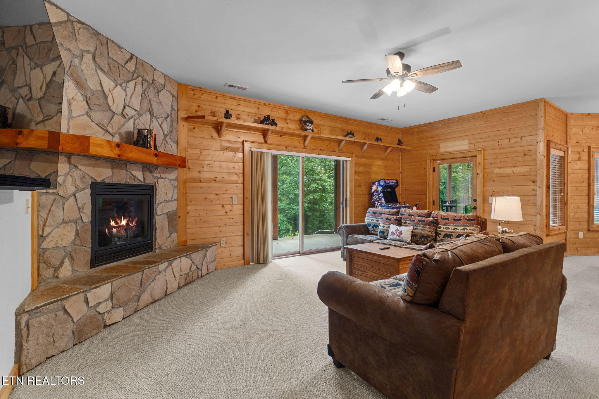 2804 Cedar Falls Way Sevierville TN 37862
