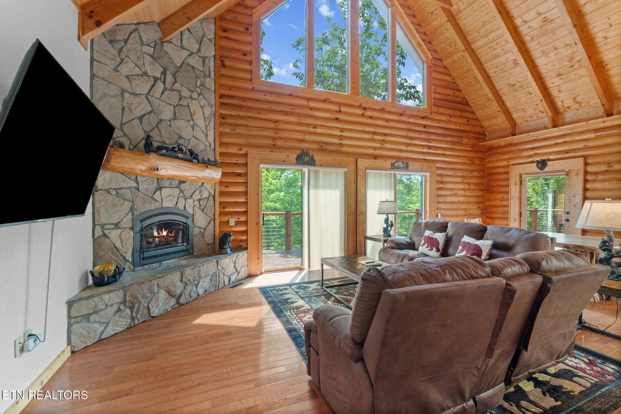 2804 Cedar Falls Way Sevierville TN 37862