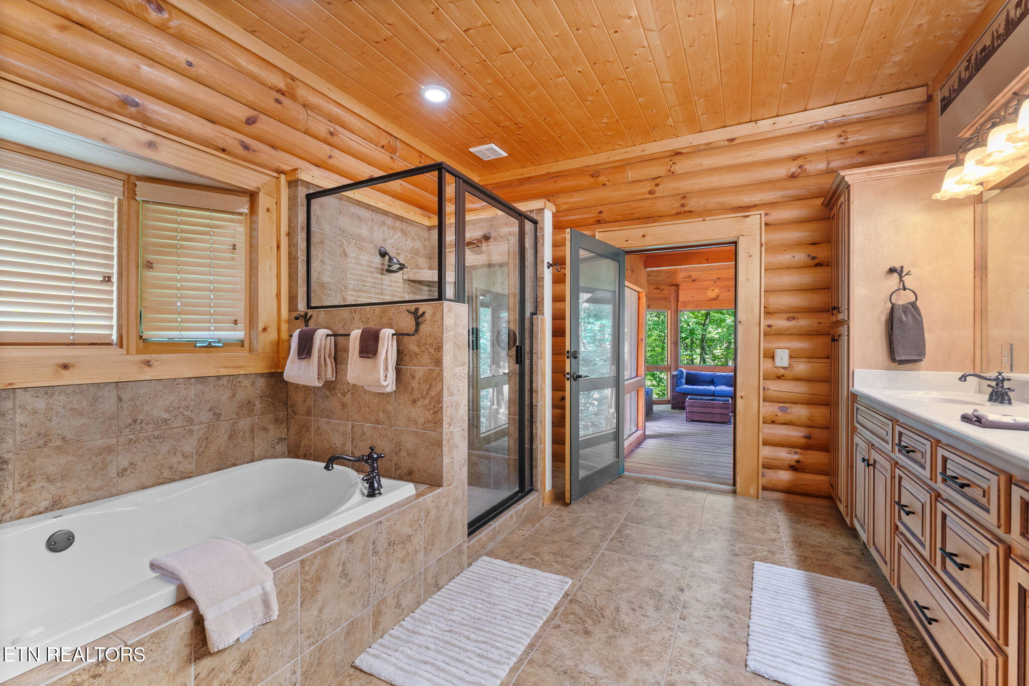 2804 Cedar Falls Way Sevierville TN 37862