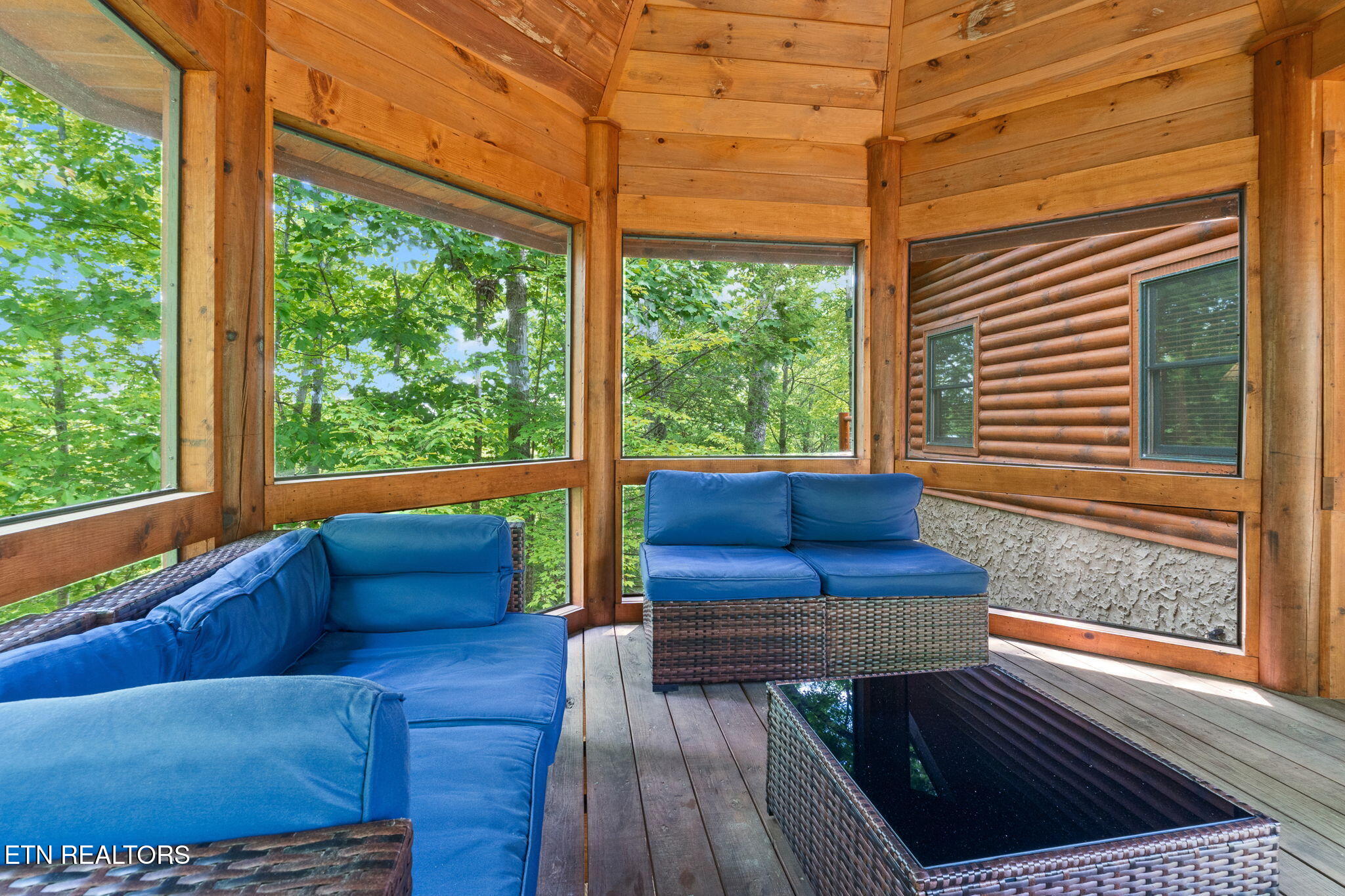 2804 Cedar Falls Way Sevierville TN 37862