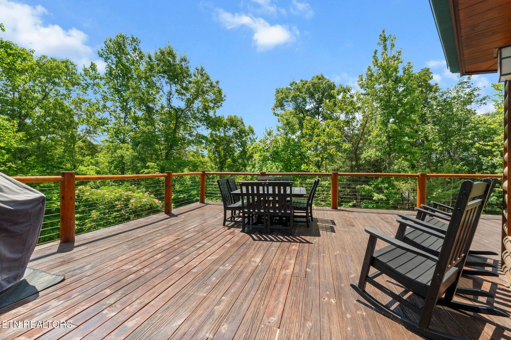 2804 Cedar Falls Way Sevierville TN 37862
