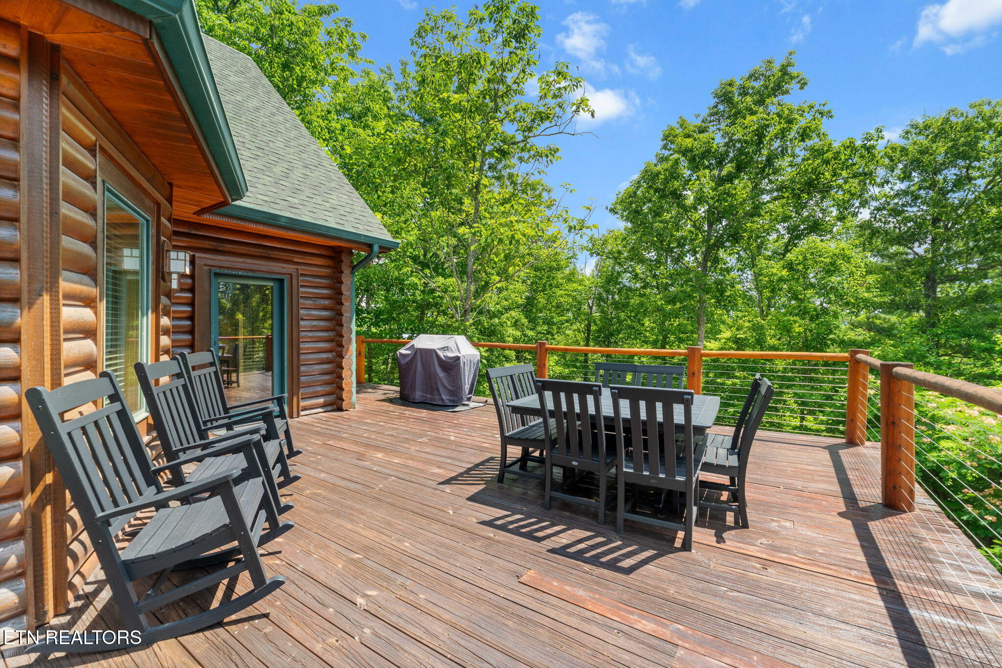 2804 Cedar Falls Way Sevierville TN 37862