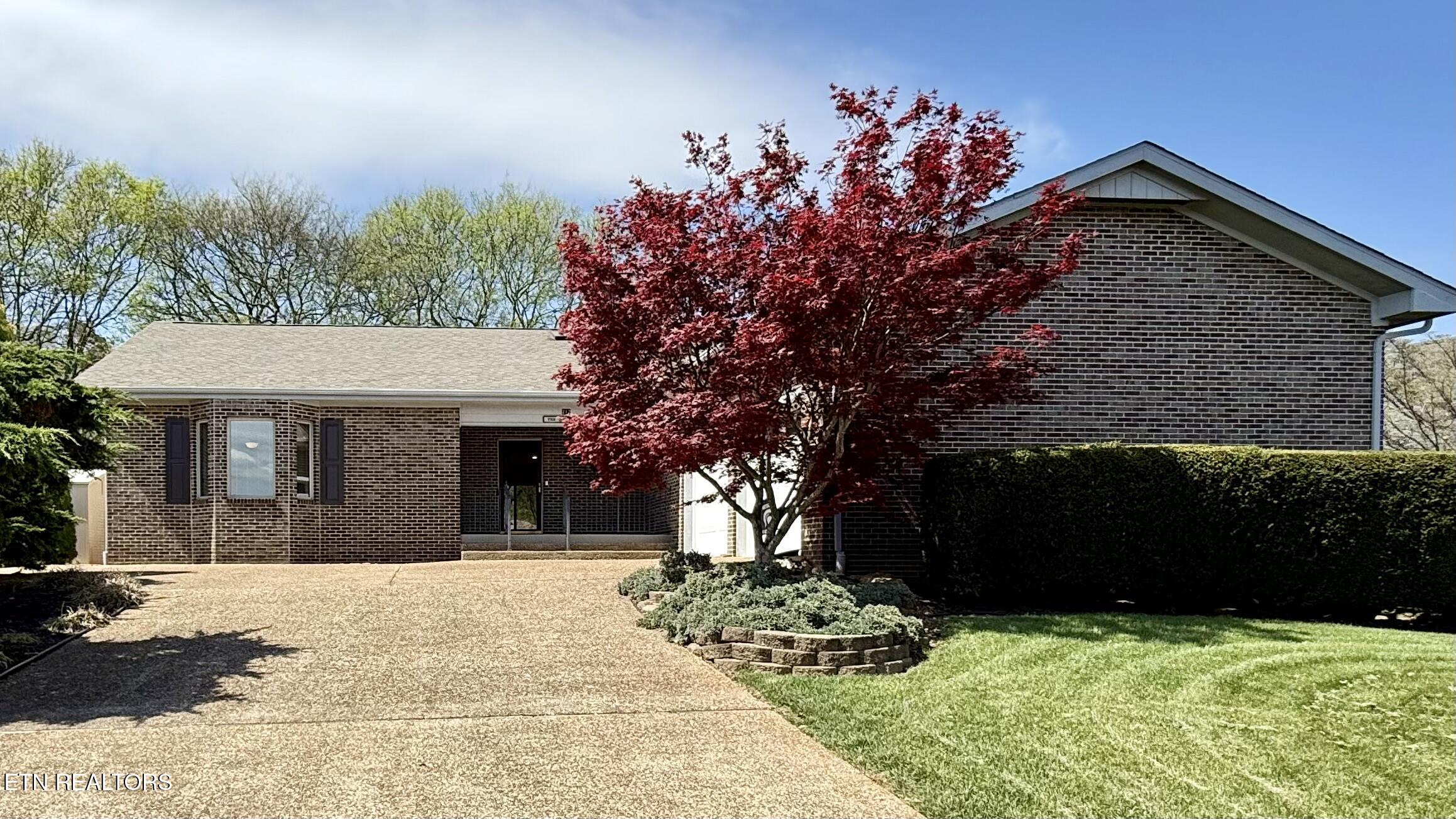 212 Tooweka Lane Loudon TN 37774