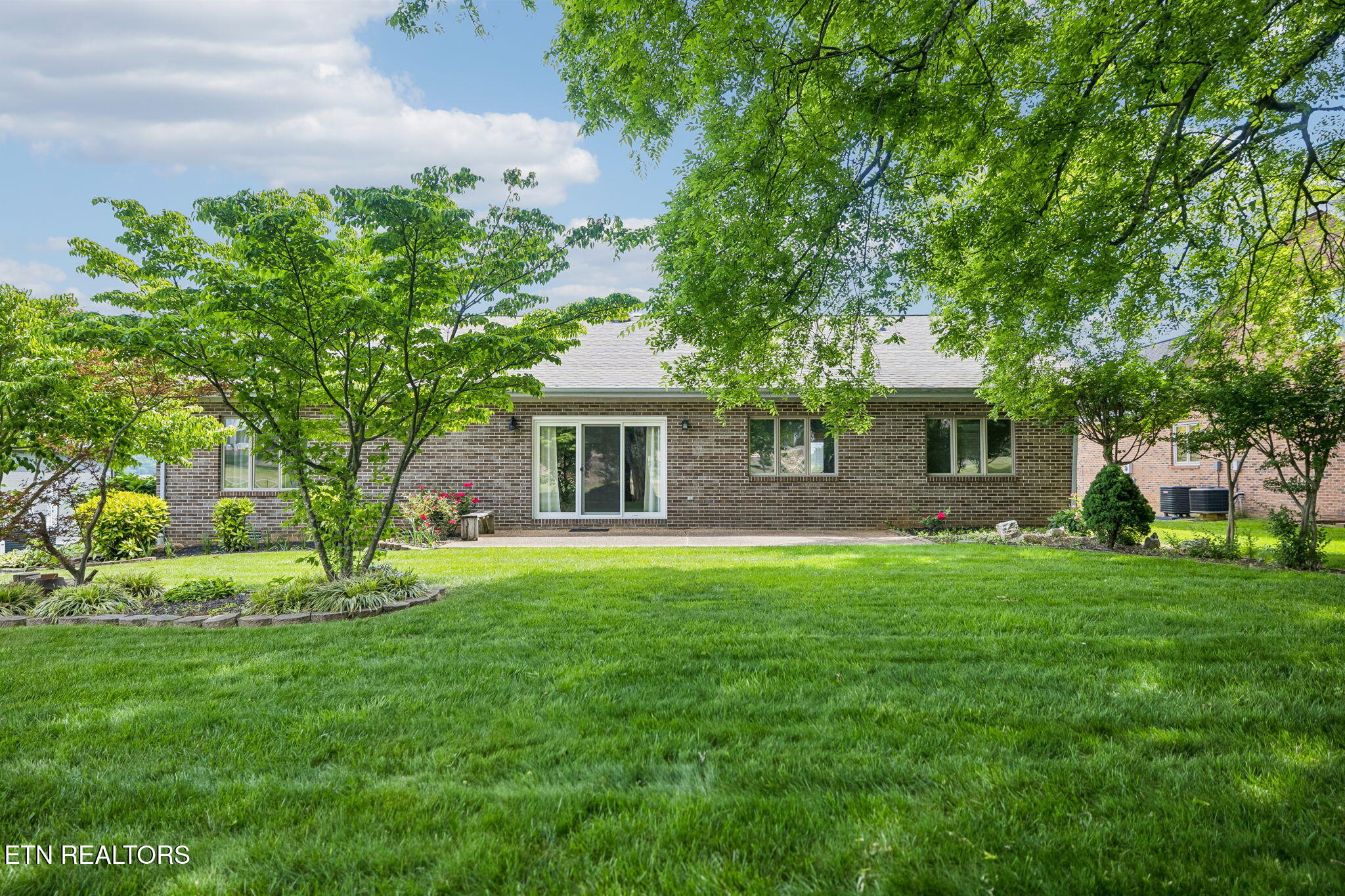 212 Tooweka Lane Loudon TN 37774