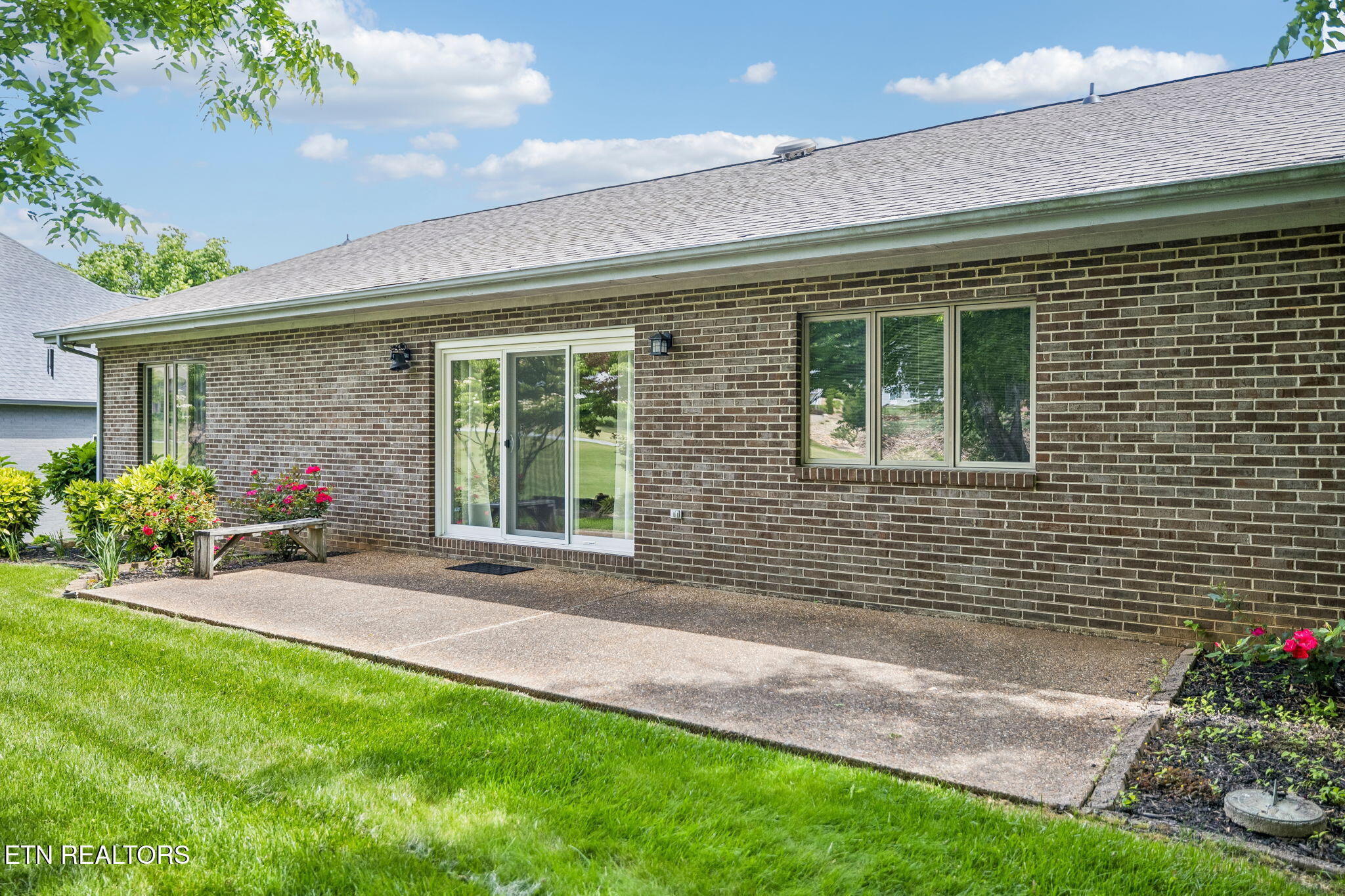 212 Tooweka Lane Loudon TN 37774