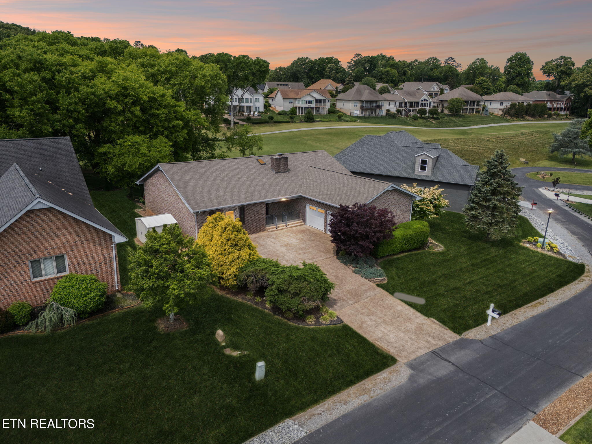 212 Tooweka Lane Loudon TN 37774