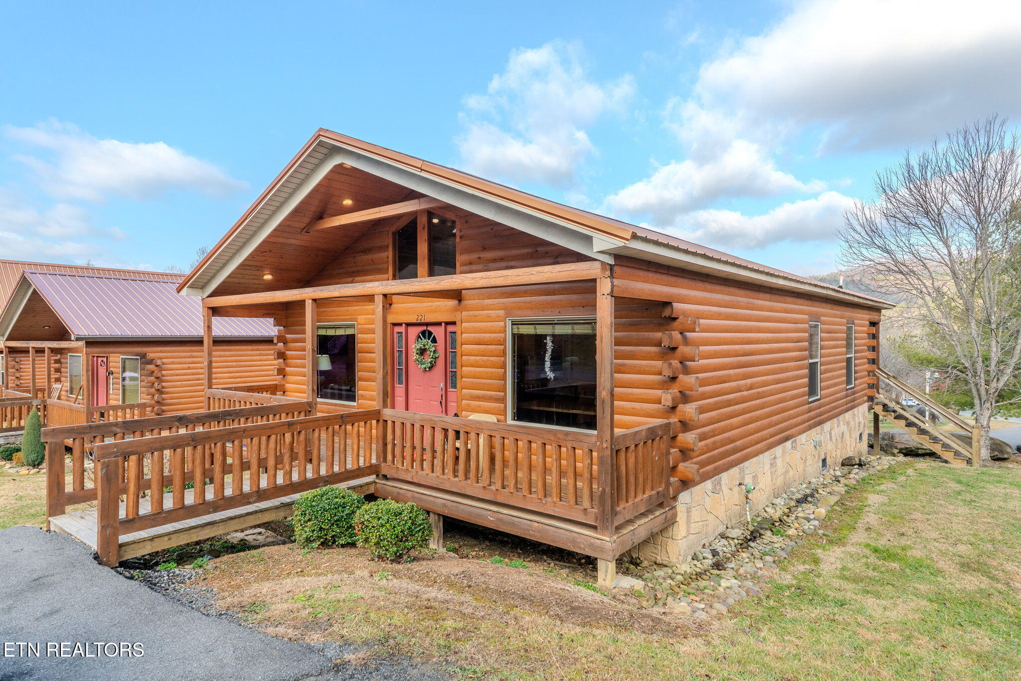 221 Forrest Loop Way Gatlinburg TN 37738