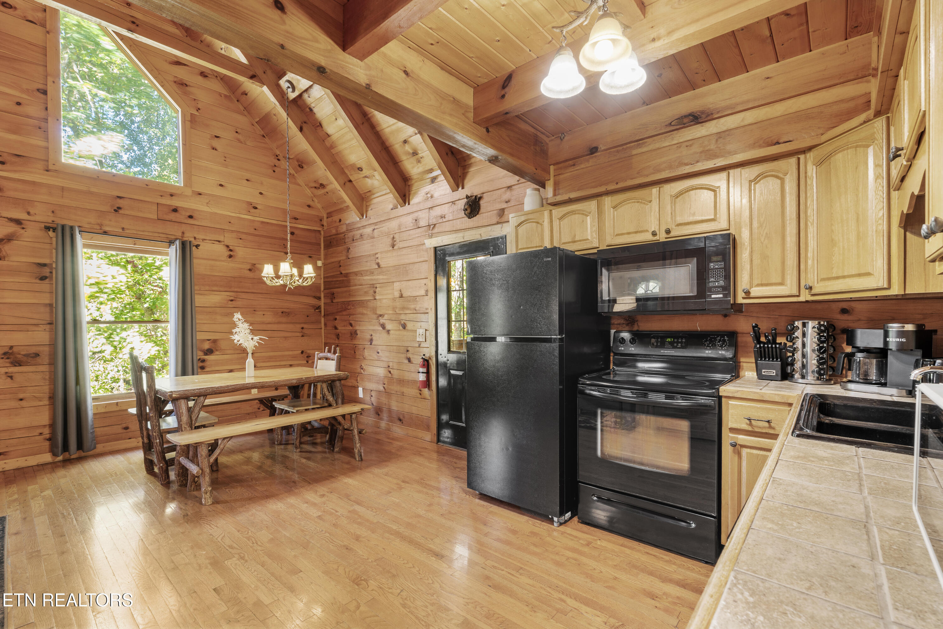 2302 E View Drive Sevierville TN 37876