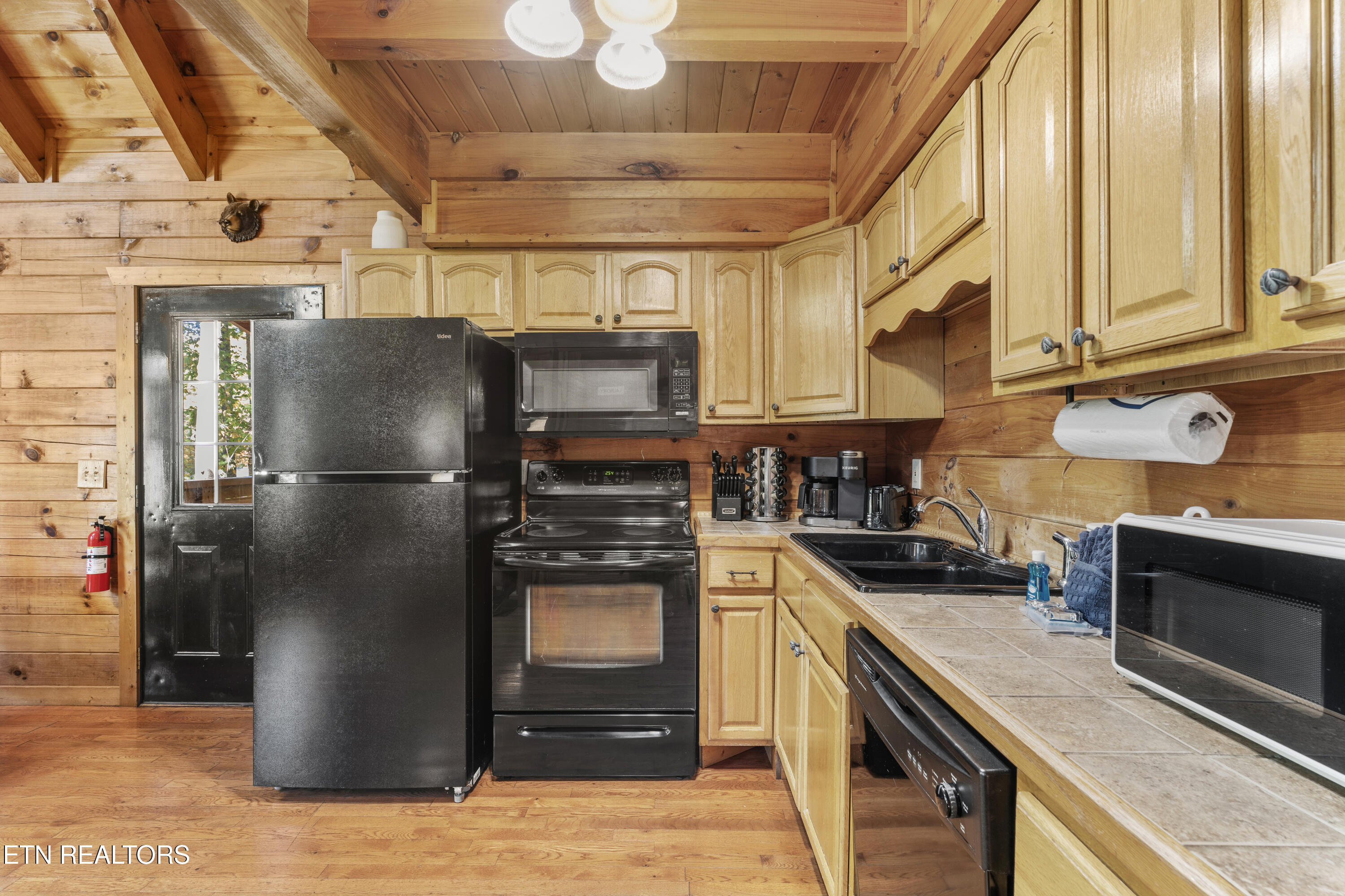 2302 E View Drive Sevierville TN 37876