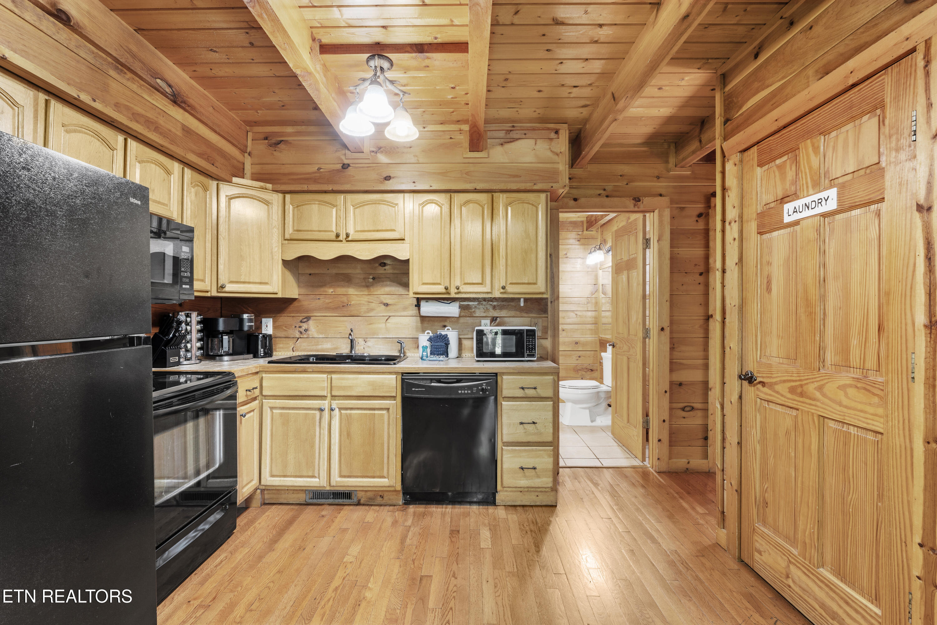 2302 E View Drive Sevierville TN 37876