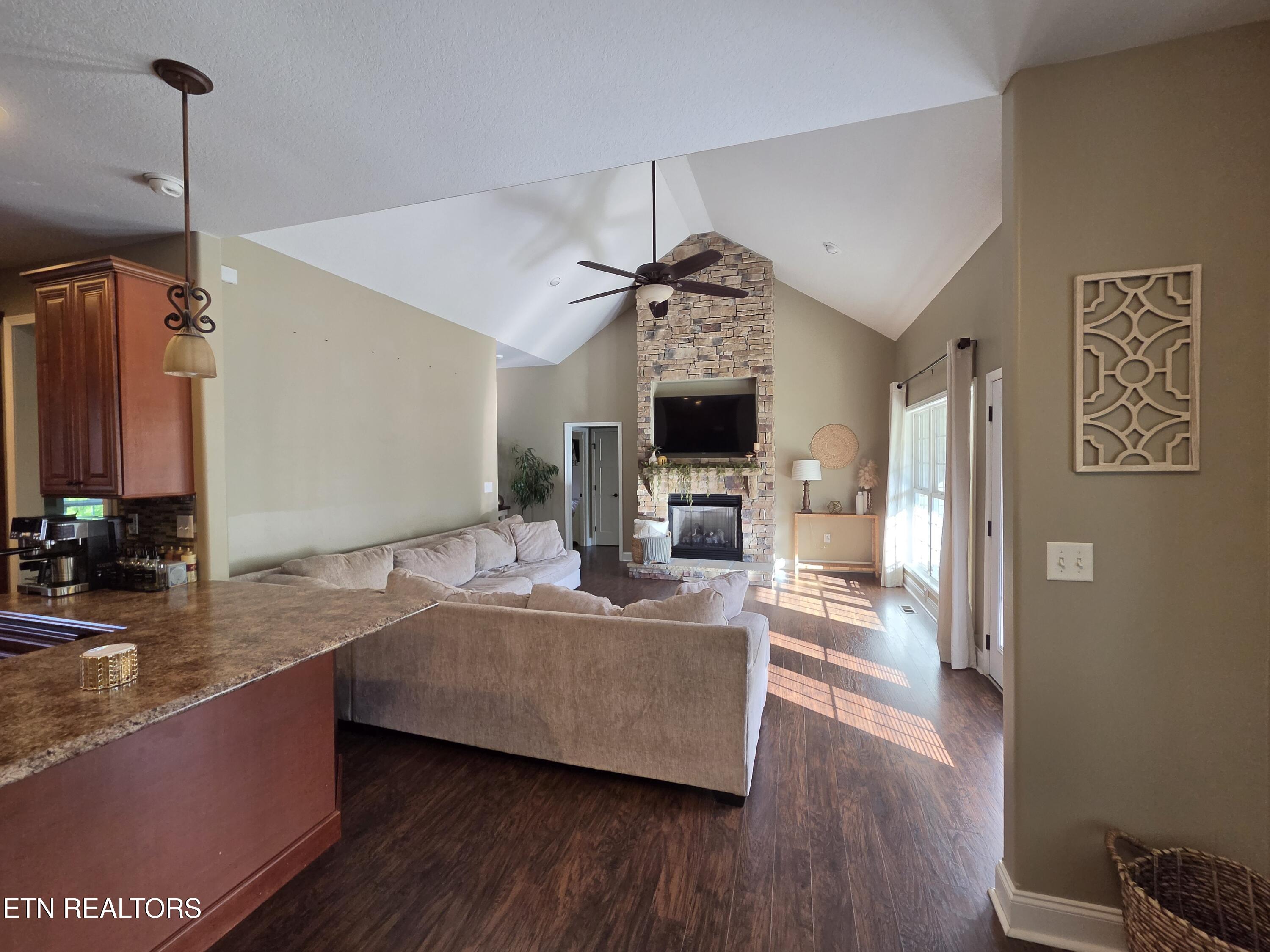 213 Tudor Hollow Road Andersonville TN 37705