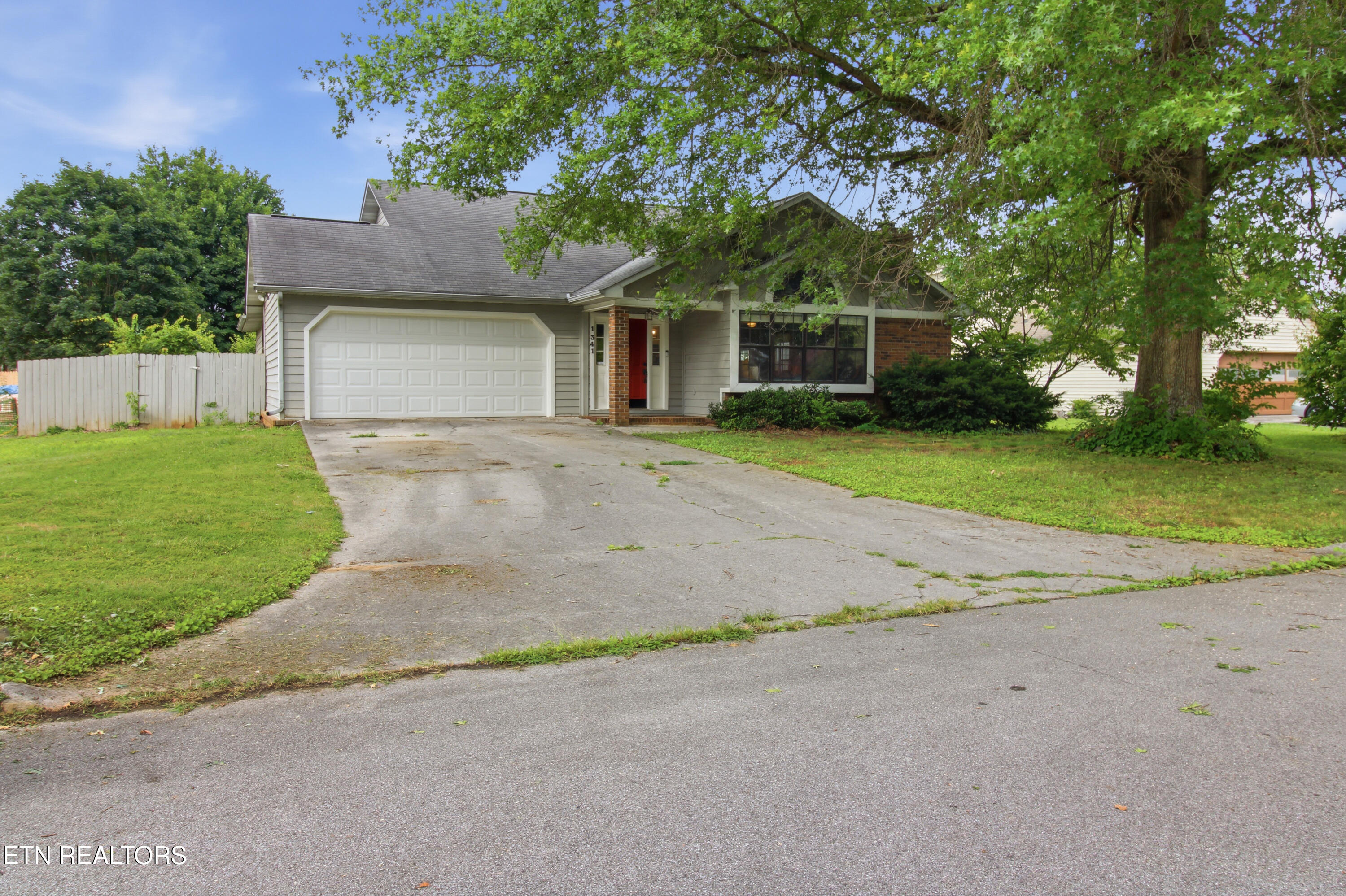 1341 Carowinds Circle Maryville TN 37803