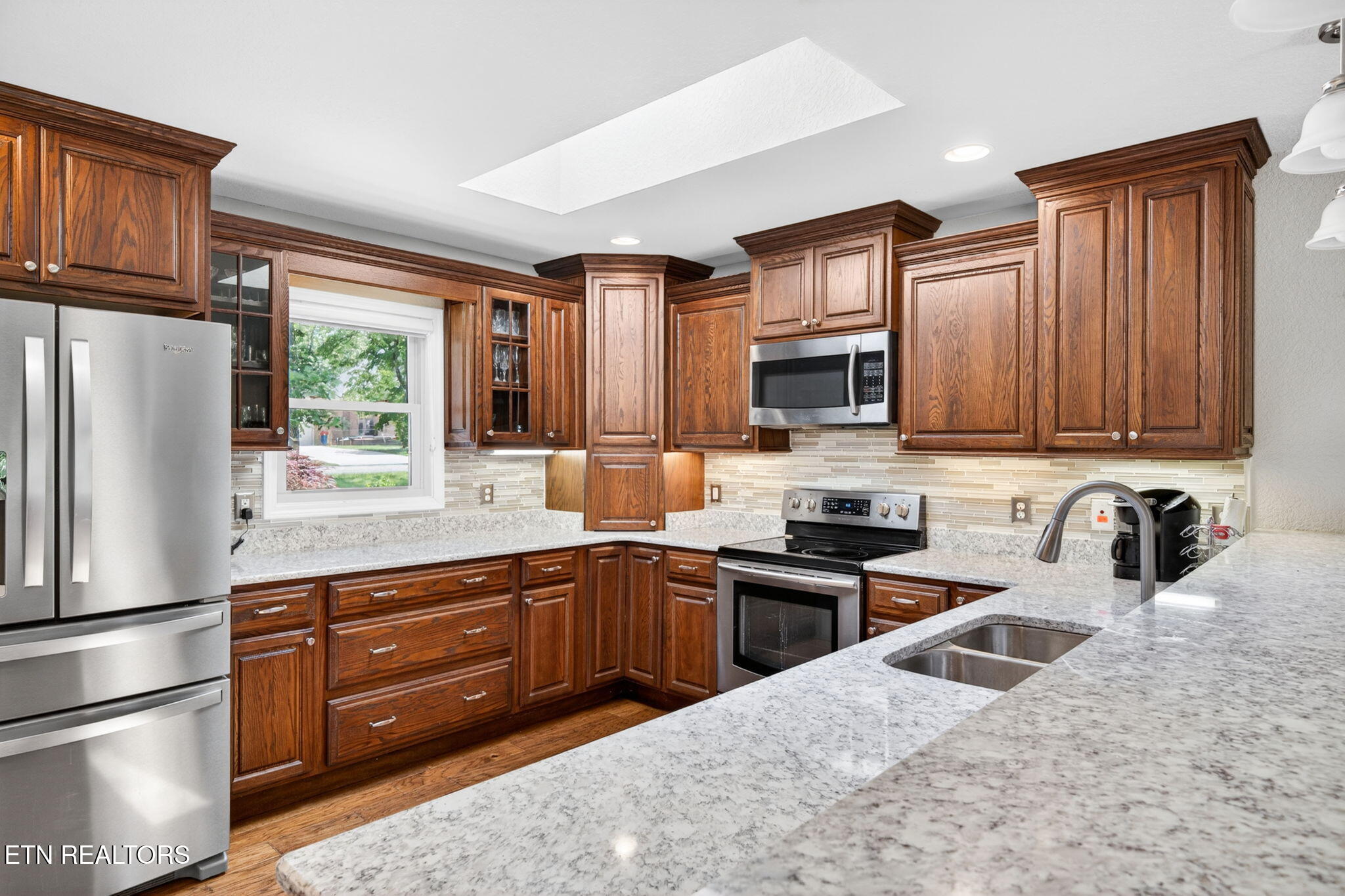 657 Lakeview Drive Crossville TN 38558