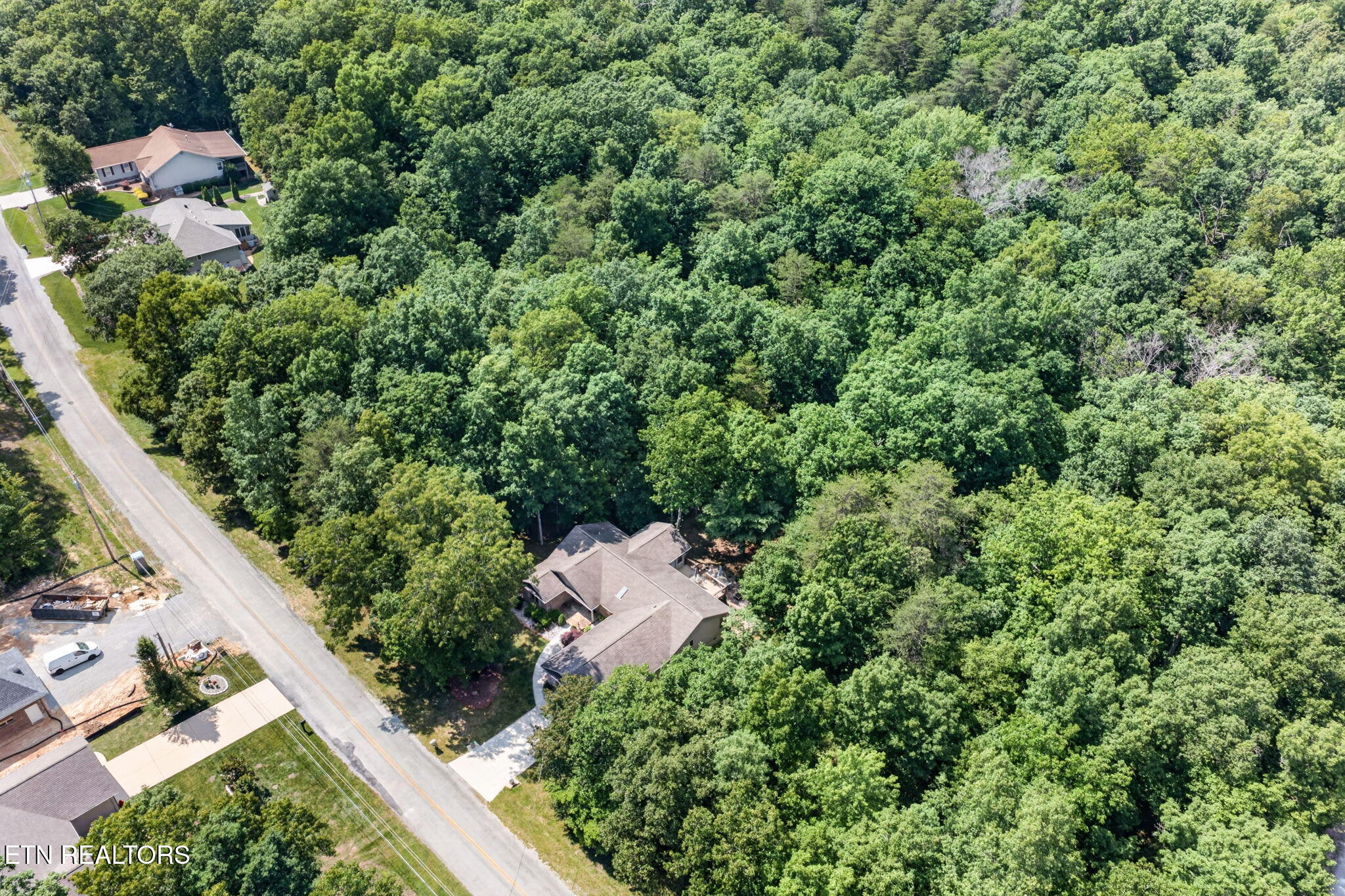 657 Lakeview Drive Crossville TN 38558