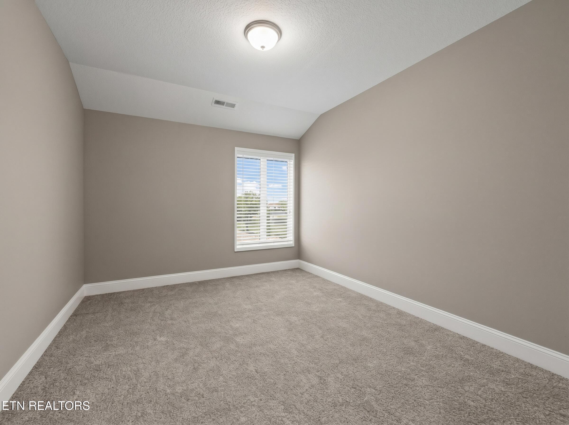 8596 Yellow Aster Road Knoxville TN 37931