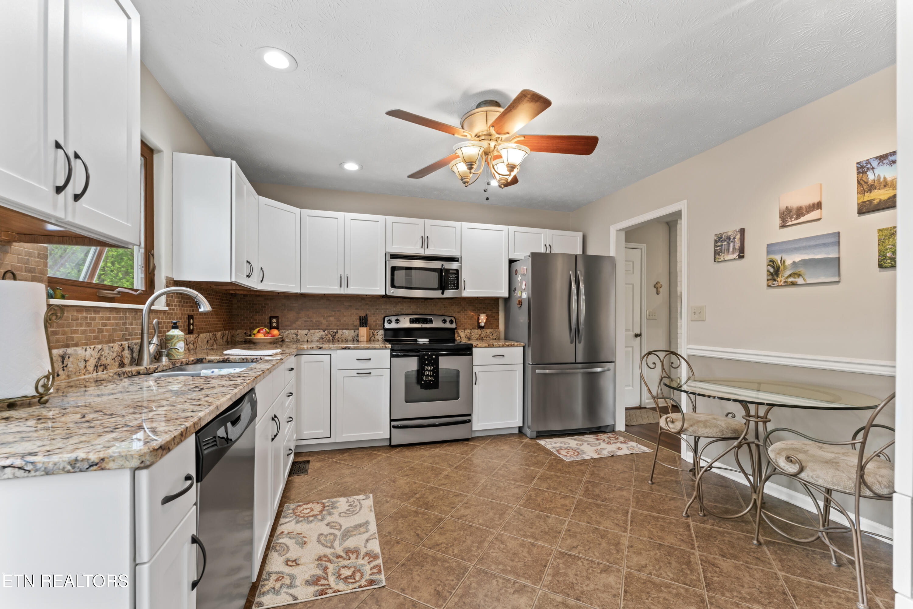 9945 Tierra Verde Drive Knoxville TN 37922