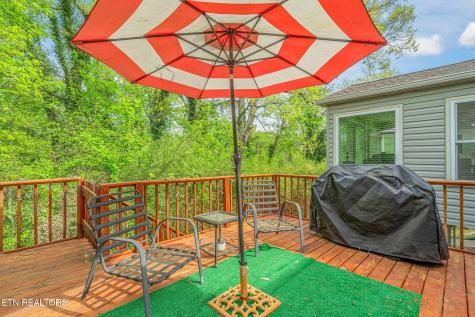 5525 Crestwood Drive Knoxville TN 37914