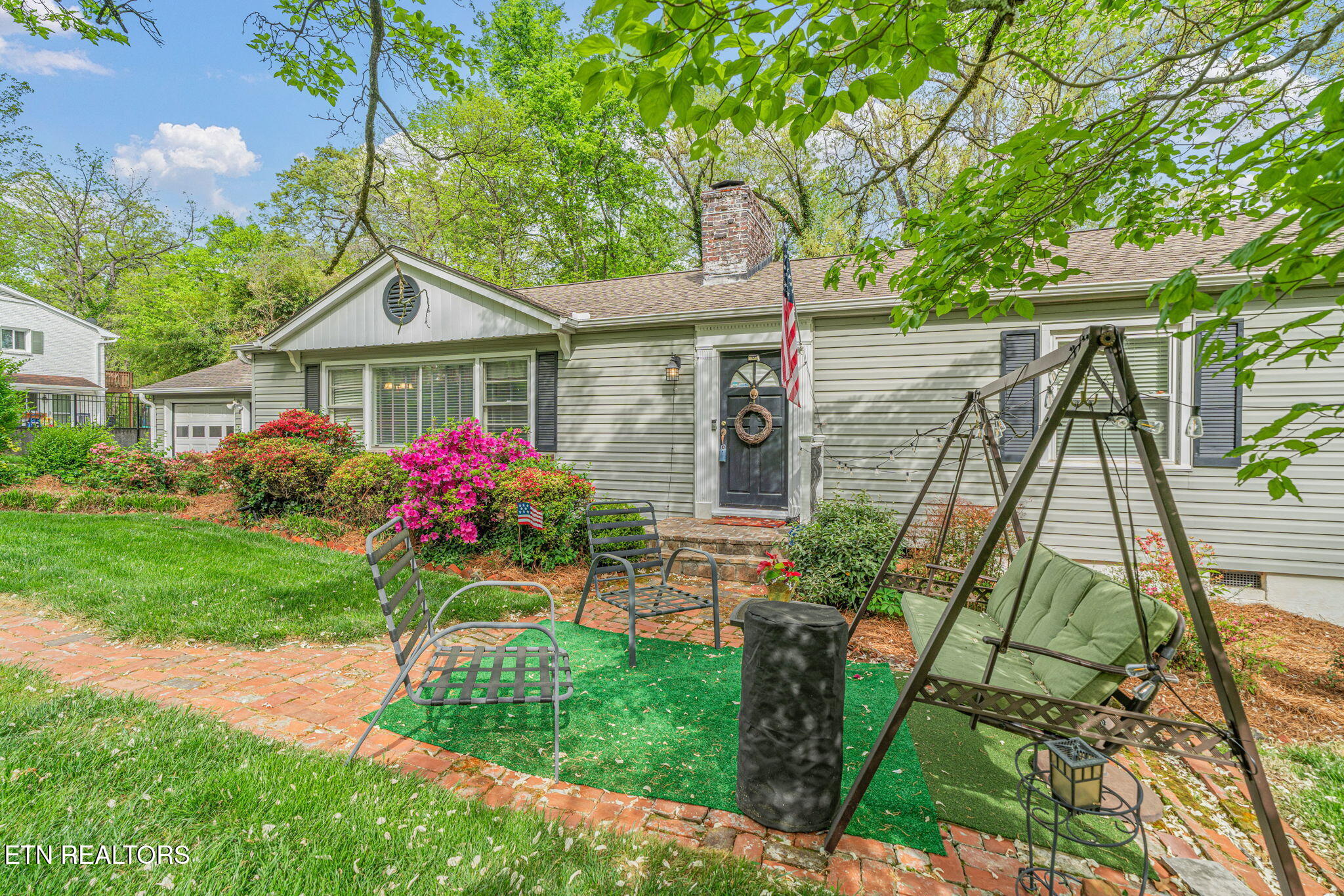 5525 Crestwood Drive Knoxville TN 37914