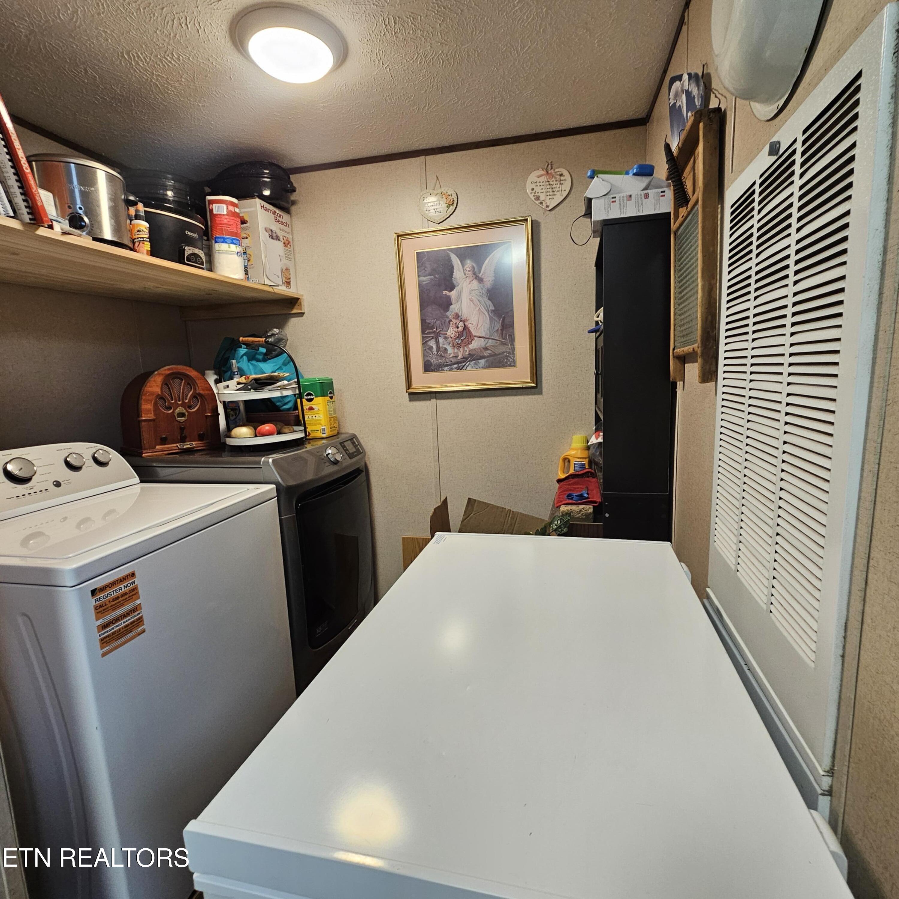 1911 Branam Hill Road Jellico TN 37762