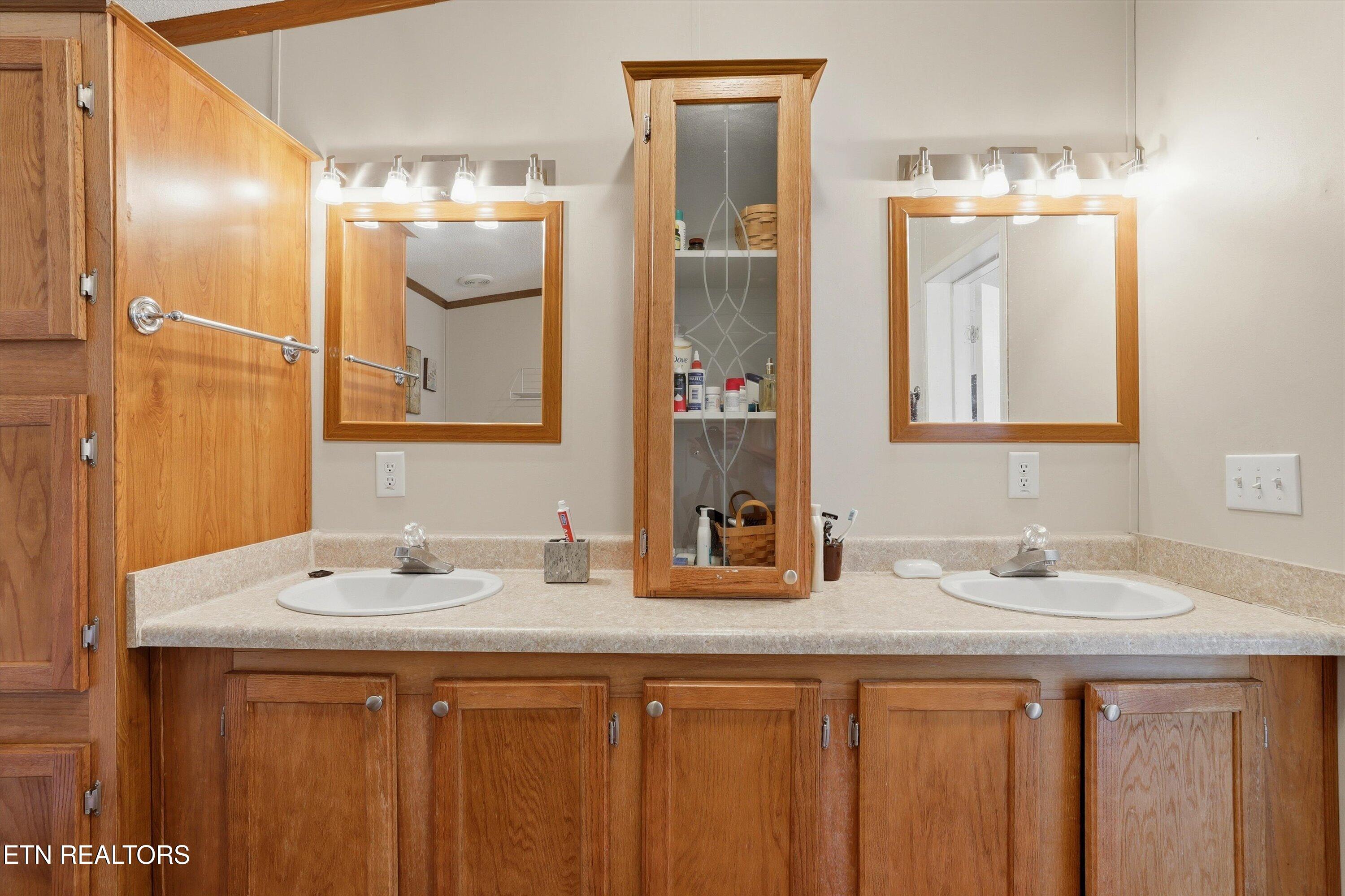 122 2nd Street Corryton TN 37721
