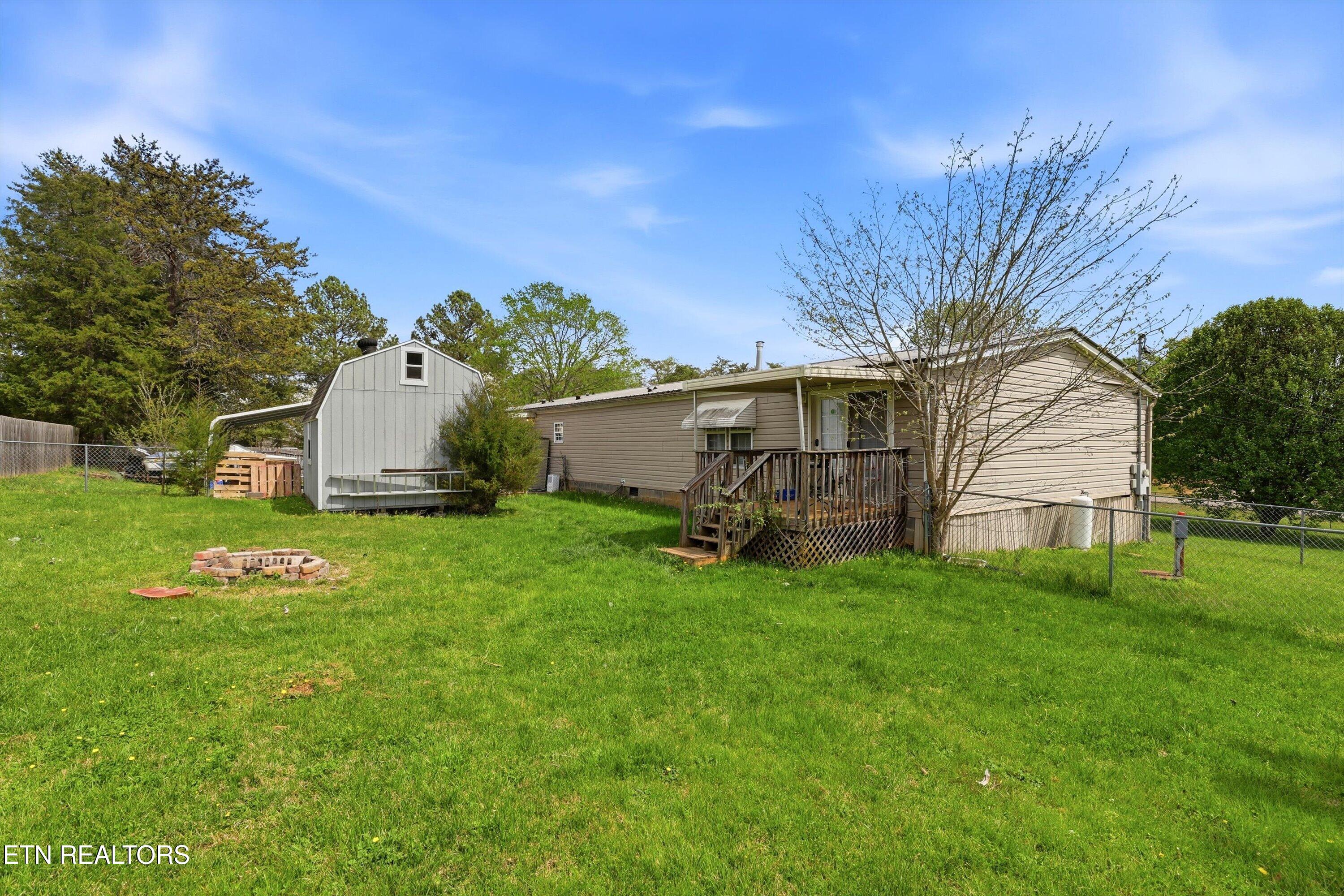 122 2nd Street Corryton TN 37721