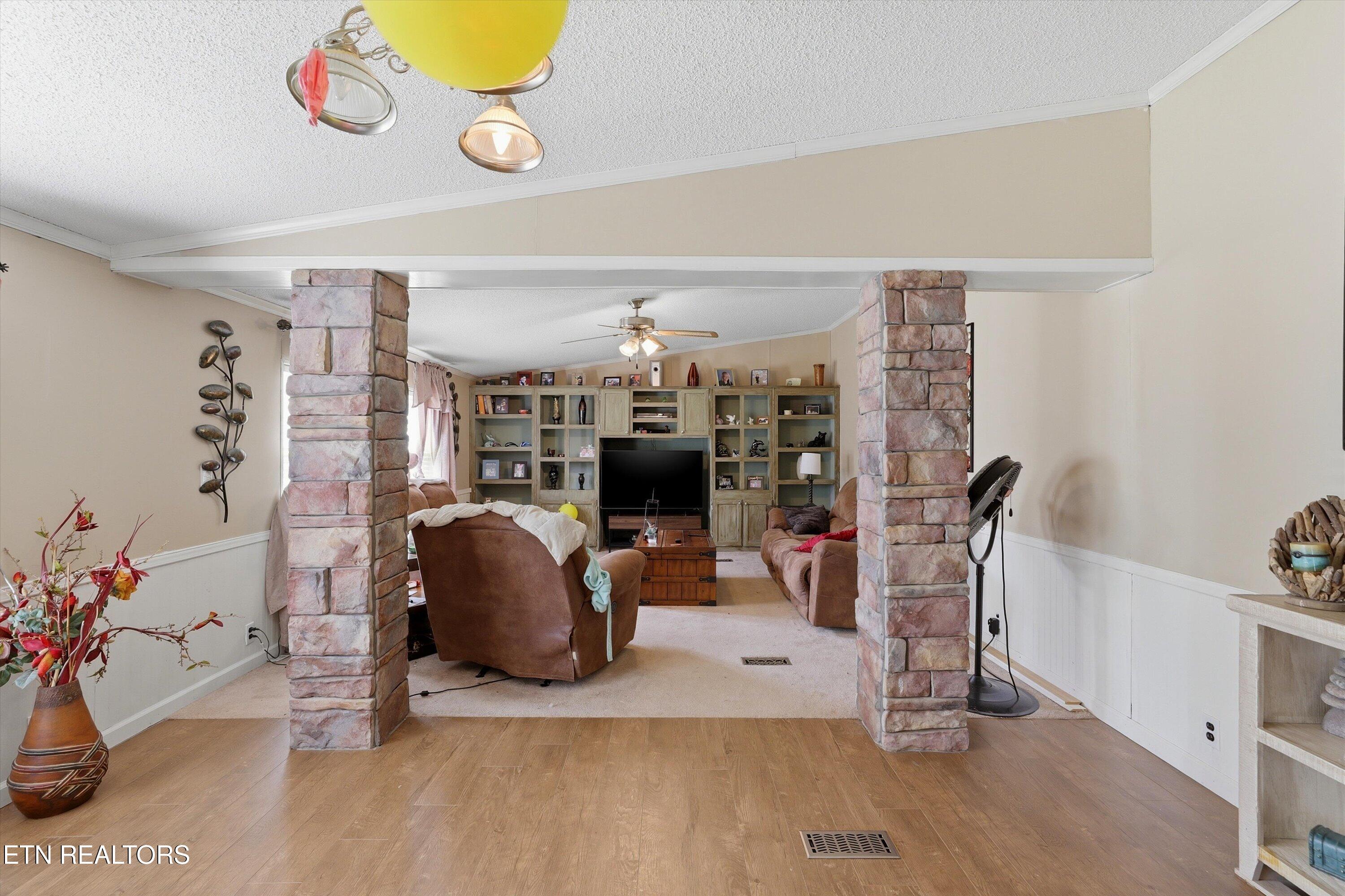 122 2nd Street Corryton TN 37721