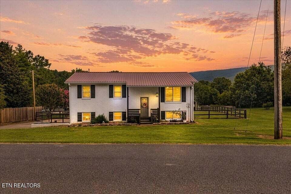119 County Road 887 Etowah TN 37331