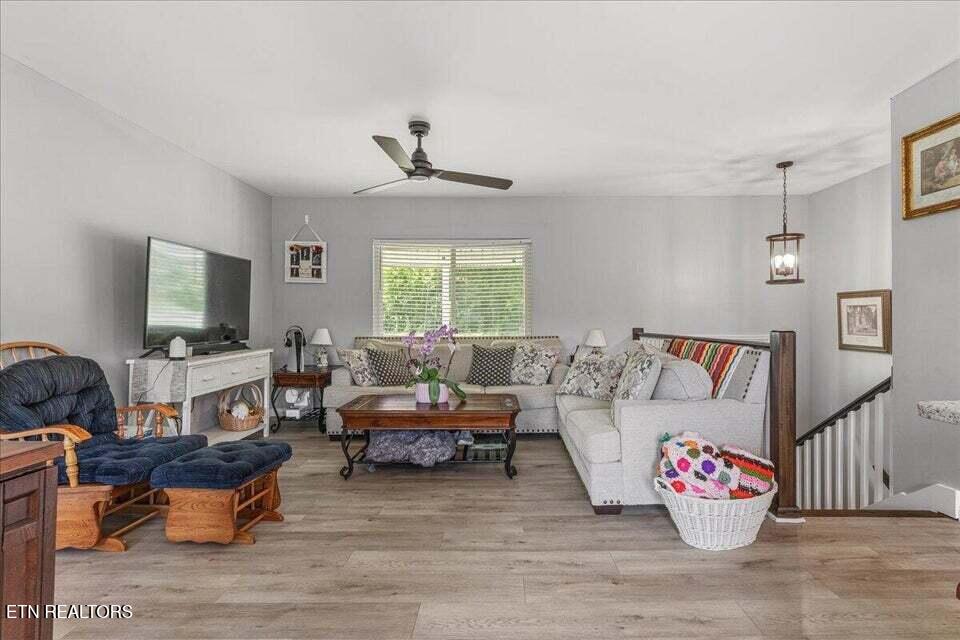 119 County Road 887 Etowah TN 37331