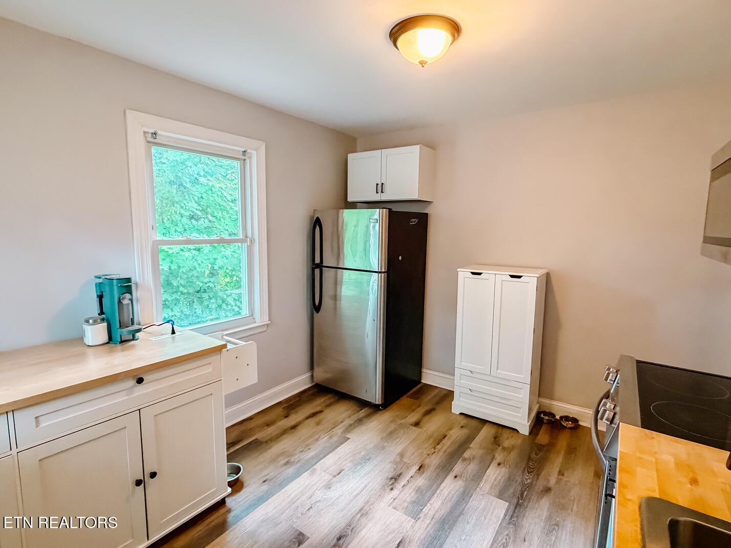 2512 Greenfield Lane Knoxville TN 37917