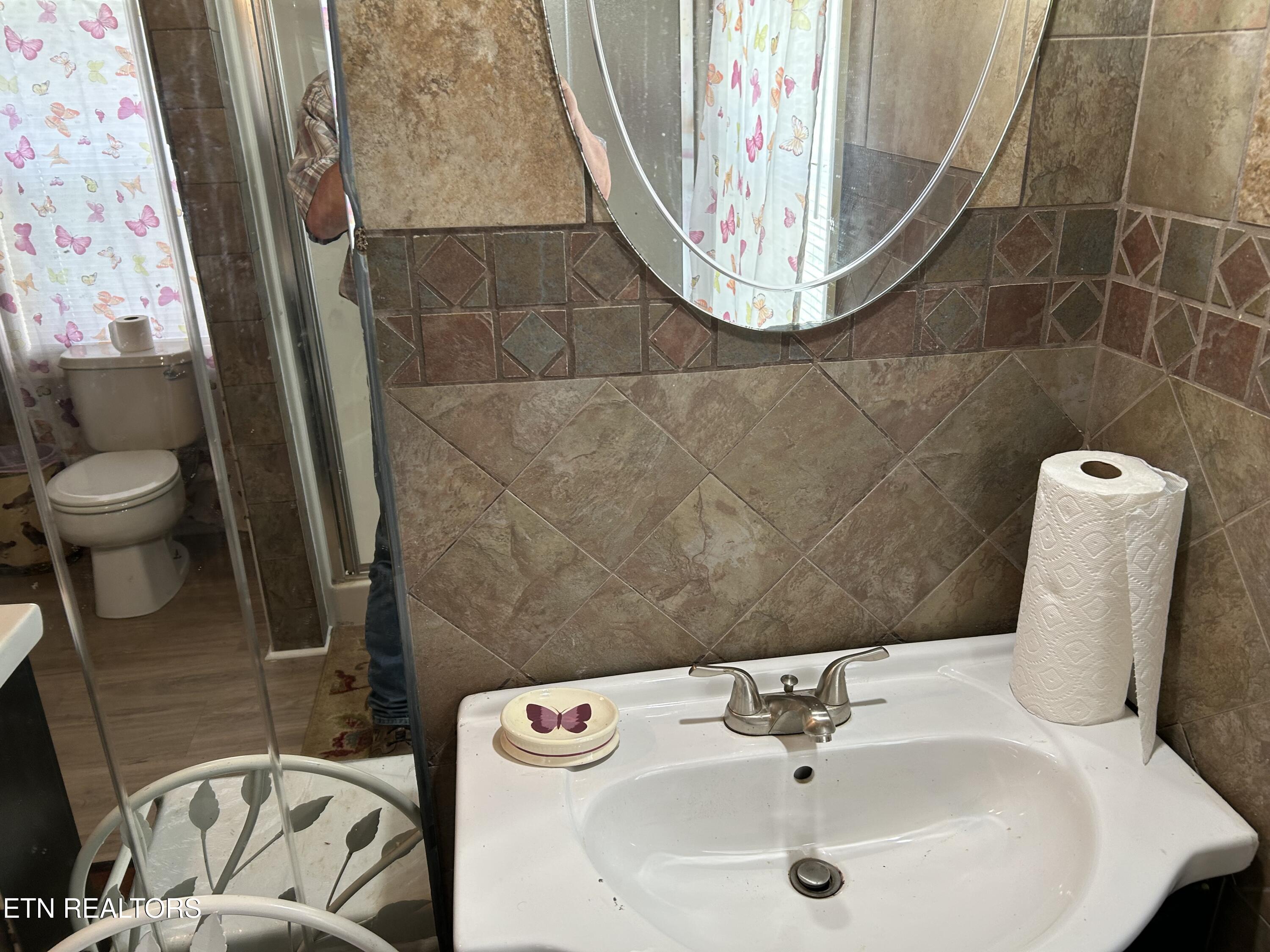 2088 Clinch Valley Road Thorn Hill TN 37881