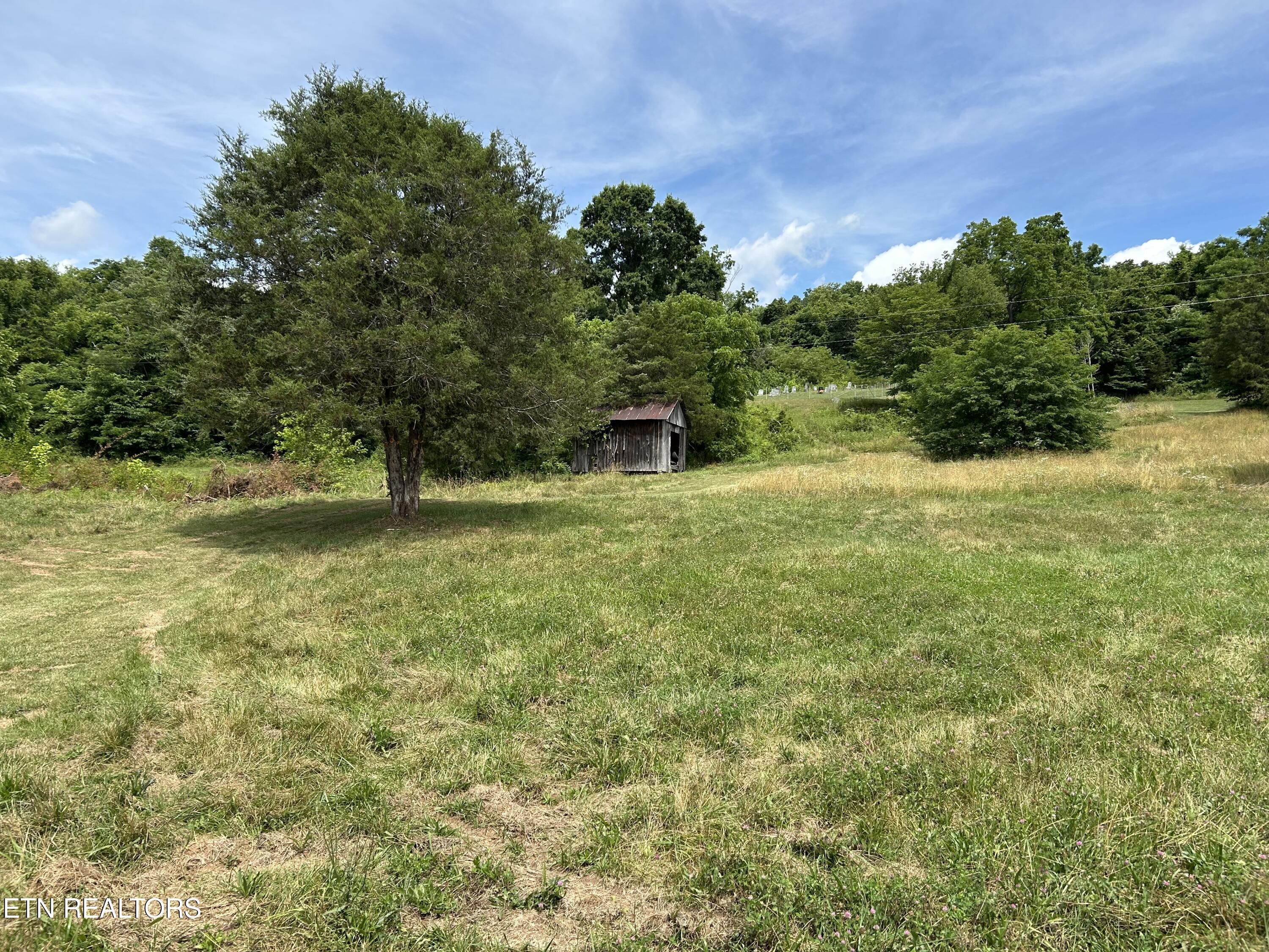 2088 Clinch Valley Road Thorn Hill TN 37881