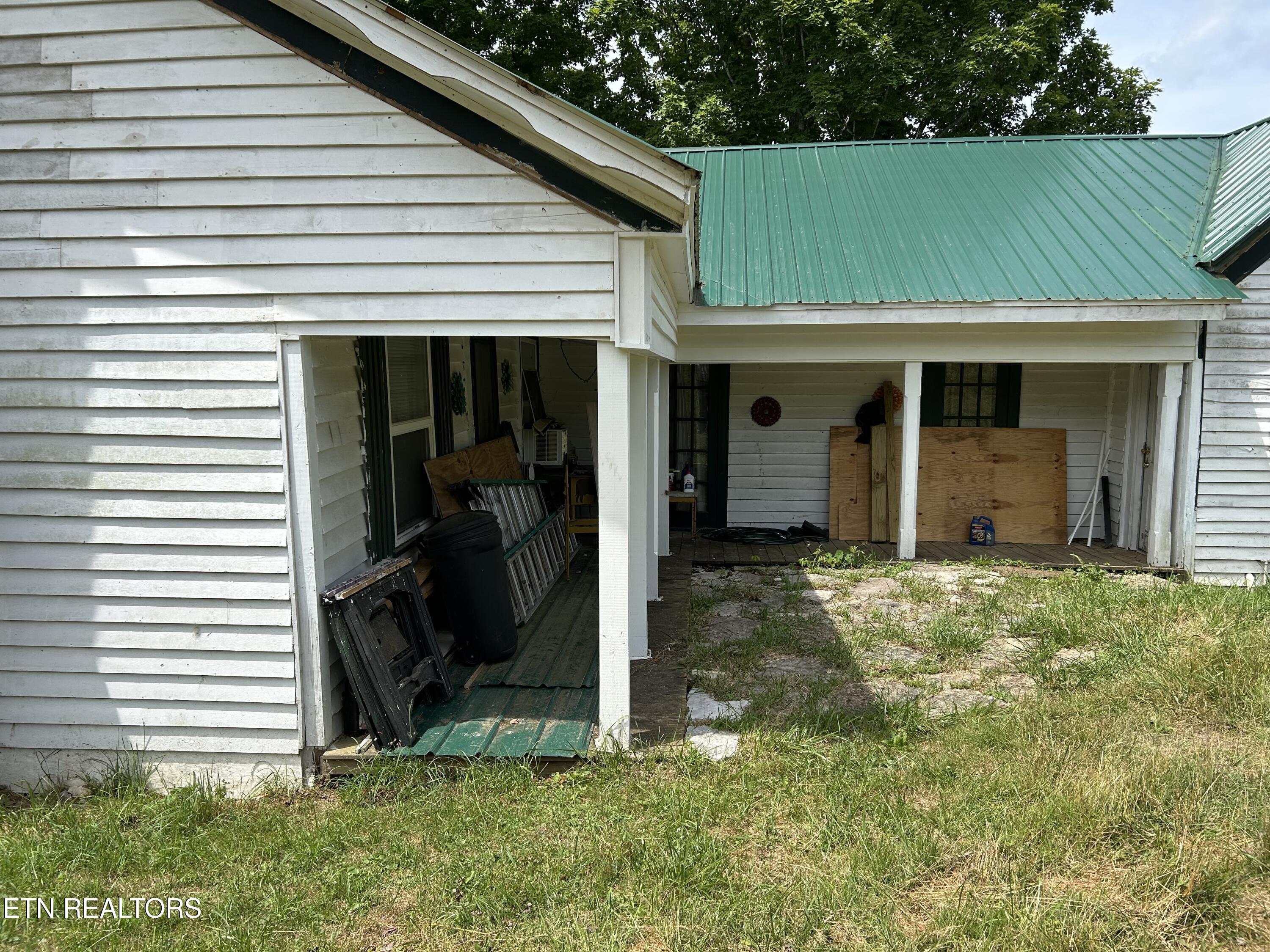 2088 Clinch Valley Road Thorn Hill TN 37881