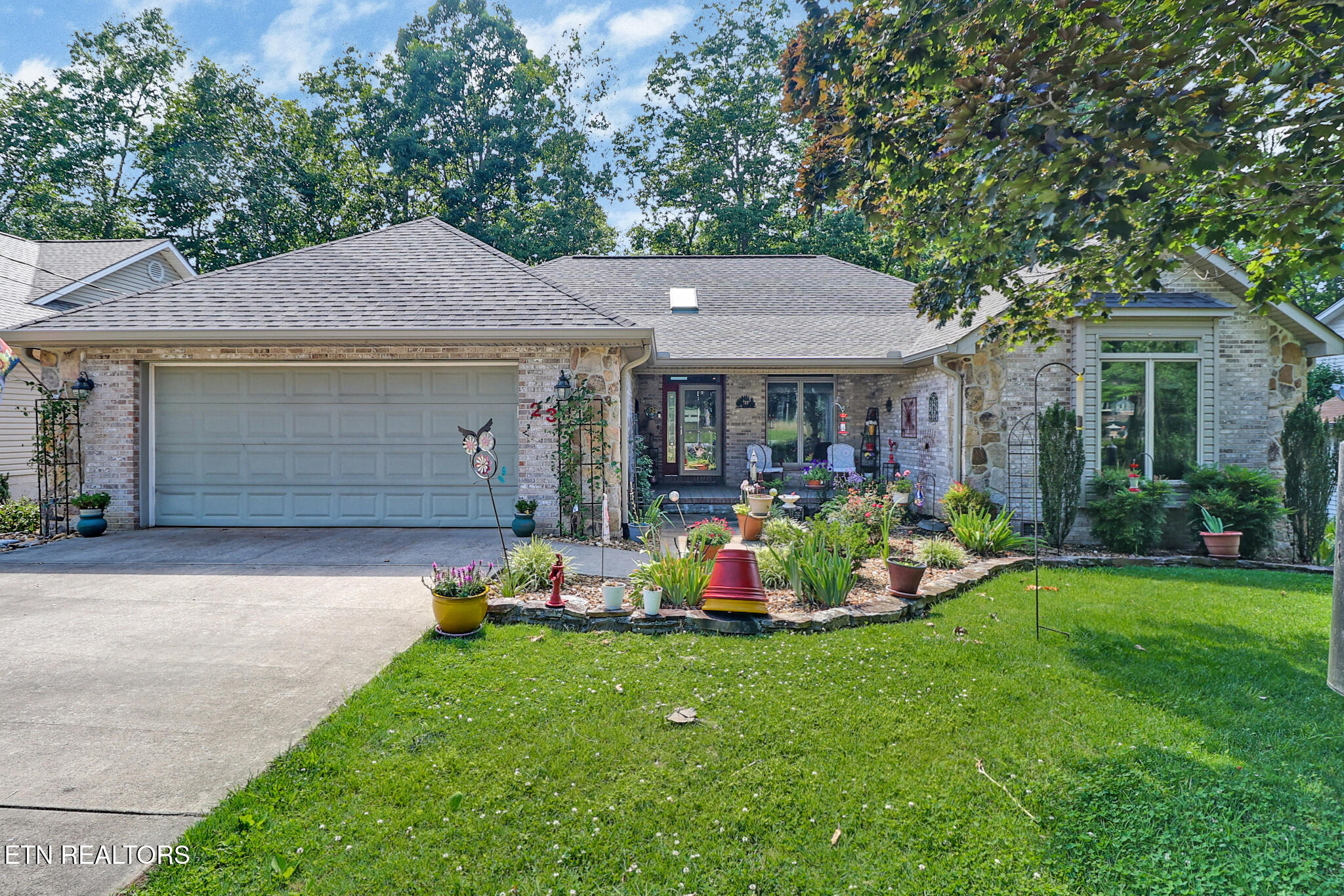 23 Overlook Terrace Crossville TN 38558