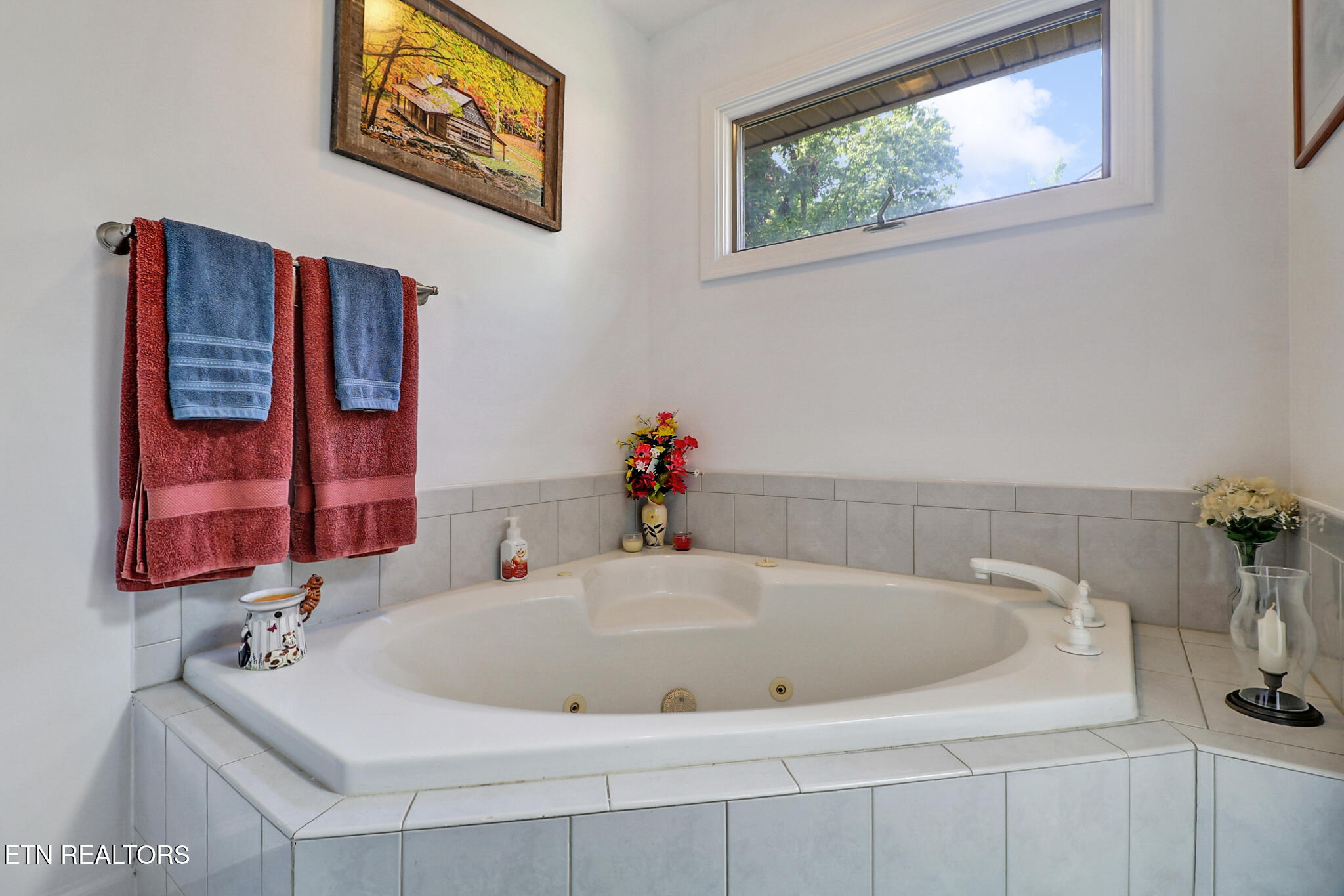 23 Overlook Terrace Crossville TN 38558