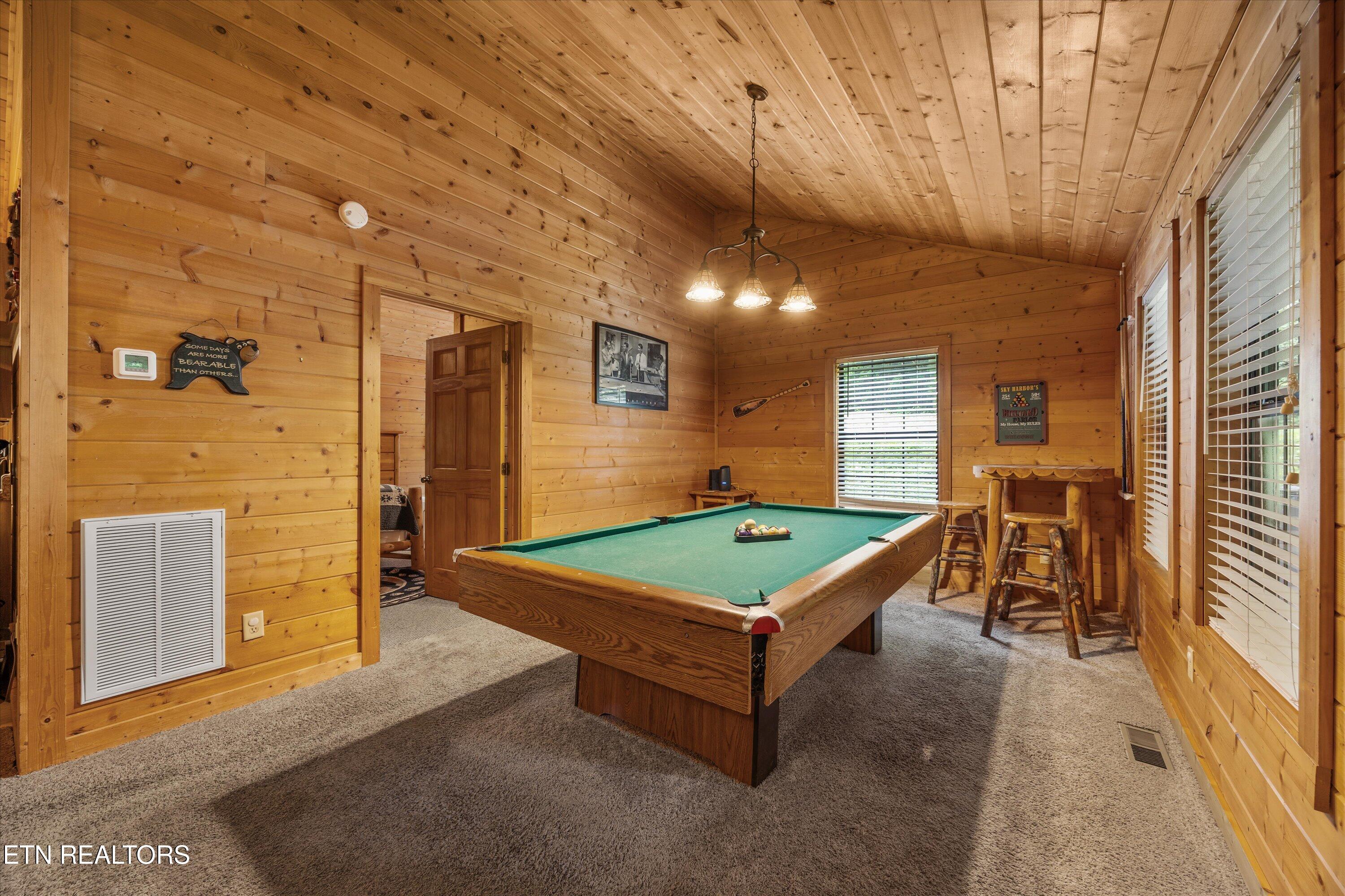 927 Stone Trail Sevierville TN 37876