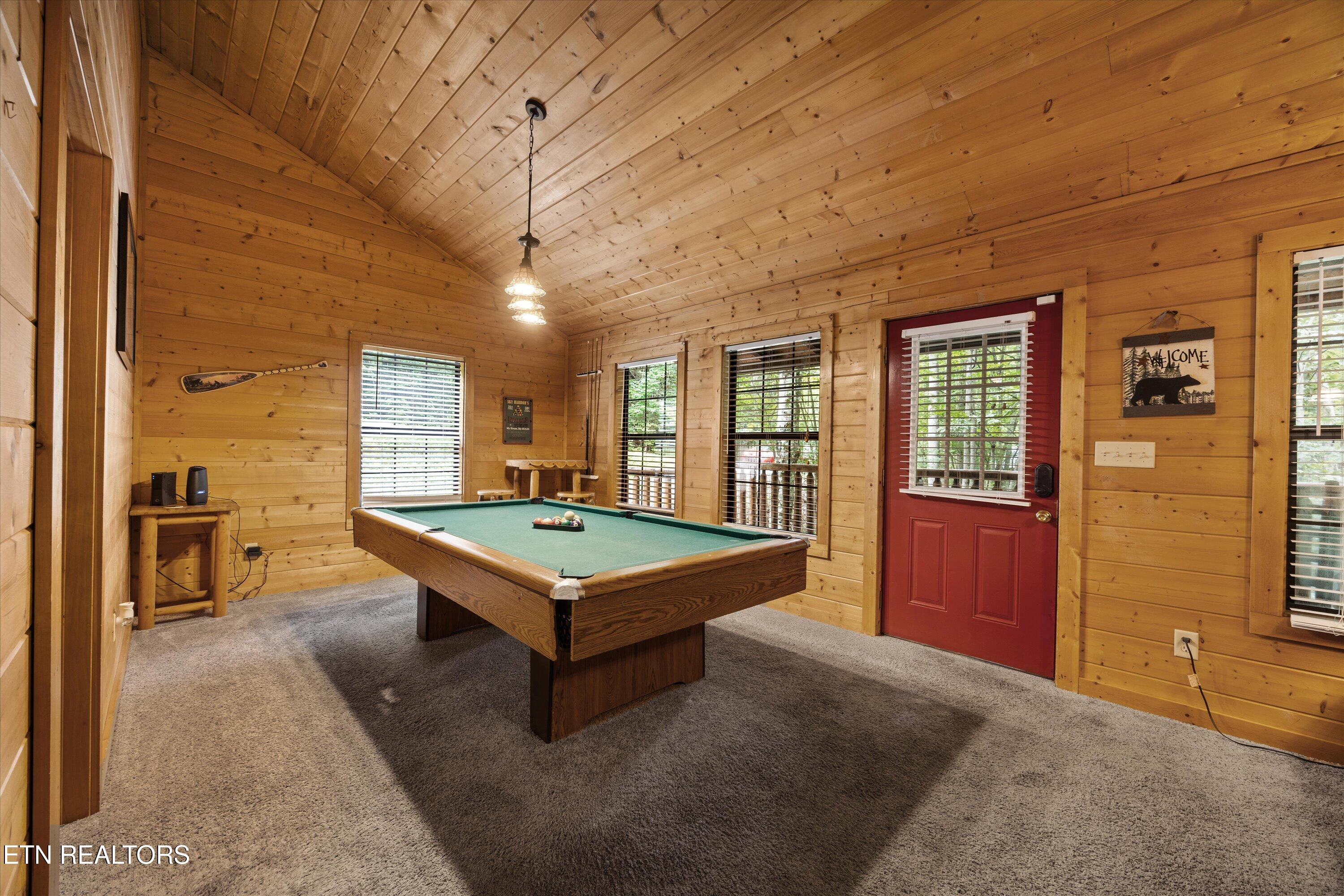 927 Stone Trail Sevierville TN 37876