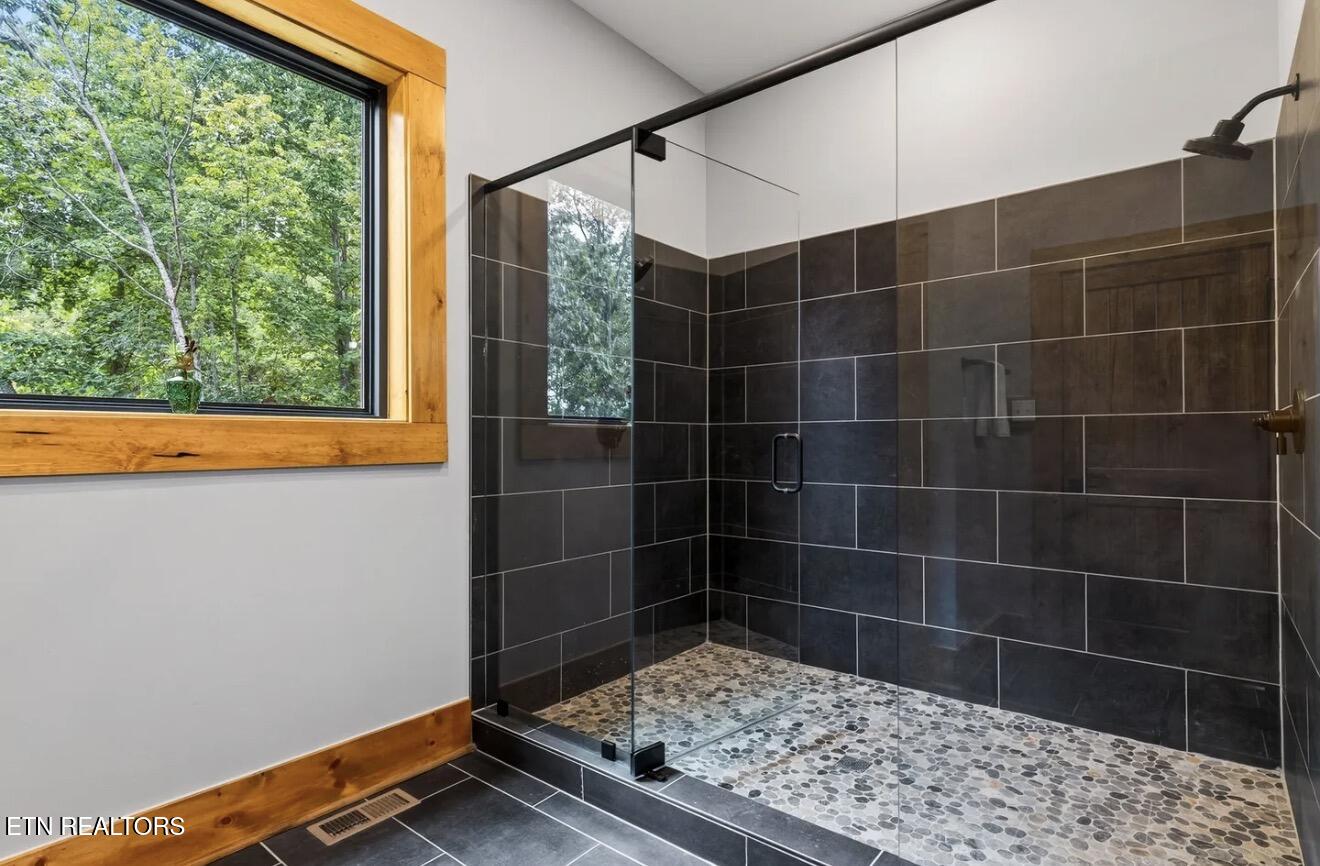 1950 Spurling Road Sevierville TN 37862