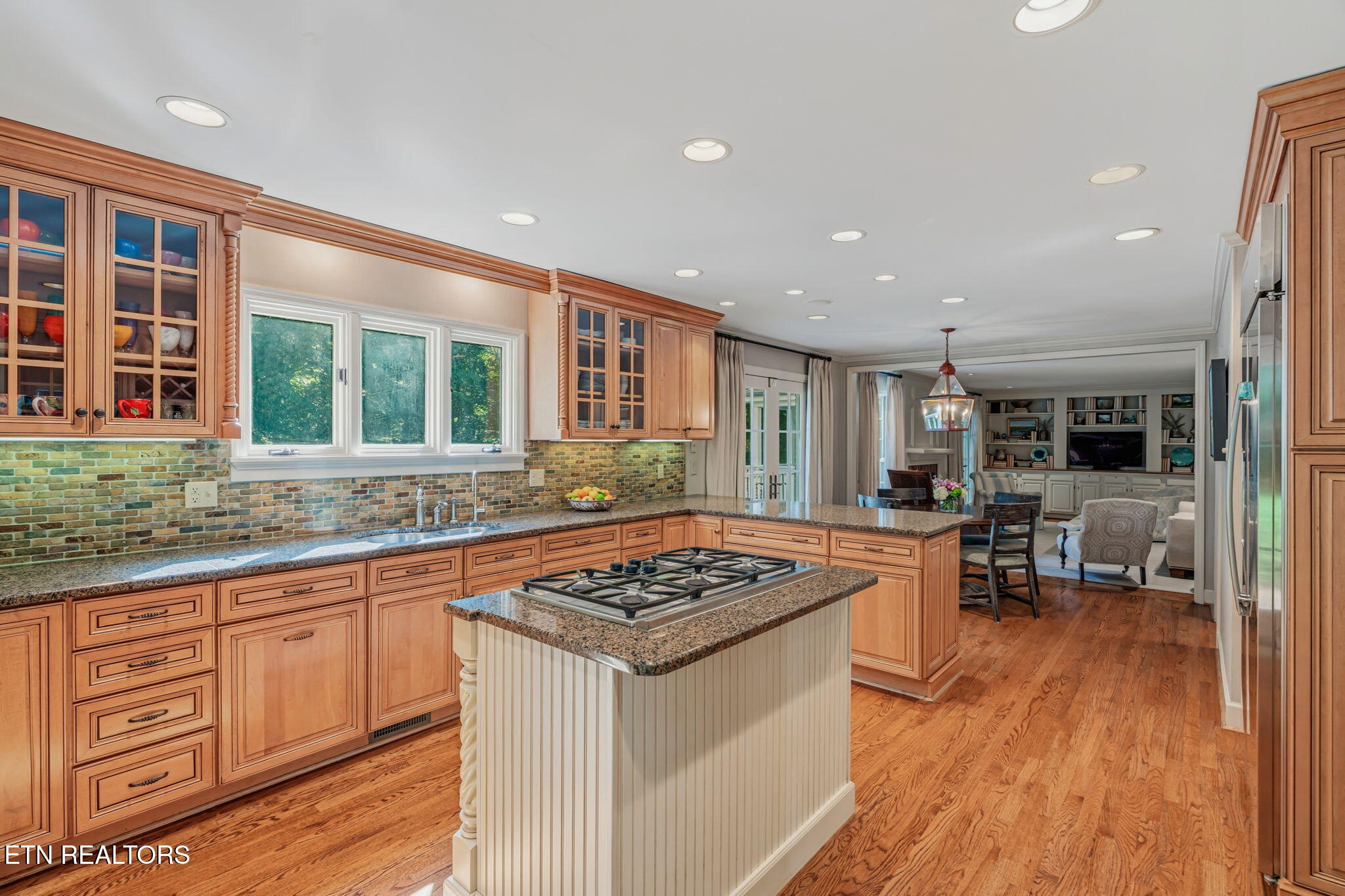 5304 Hickory Hollow Road Knoxville TN 37919