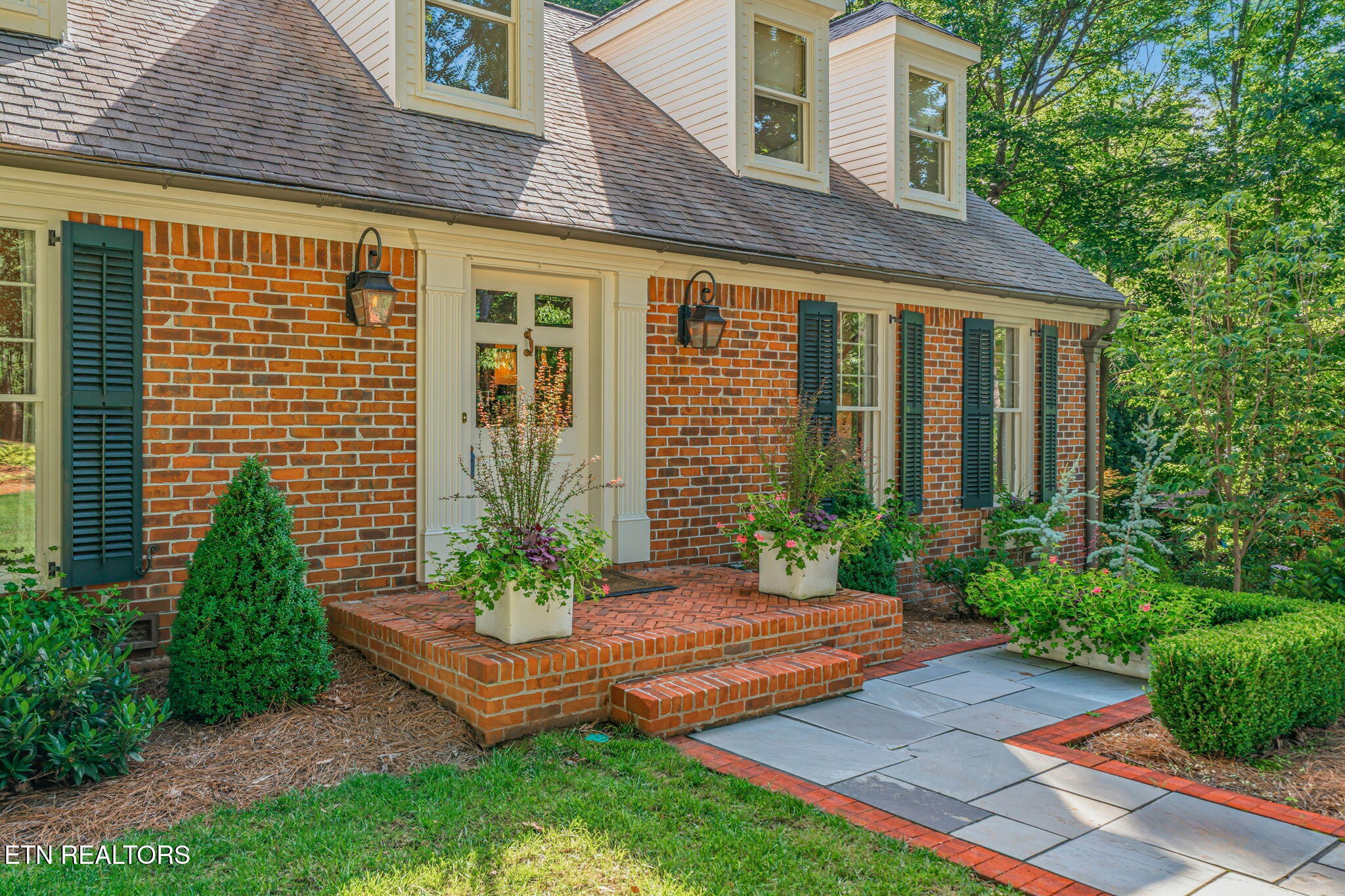 5304 Hickory Hollow Road Knoxville TN 37919