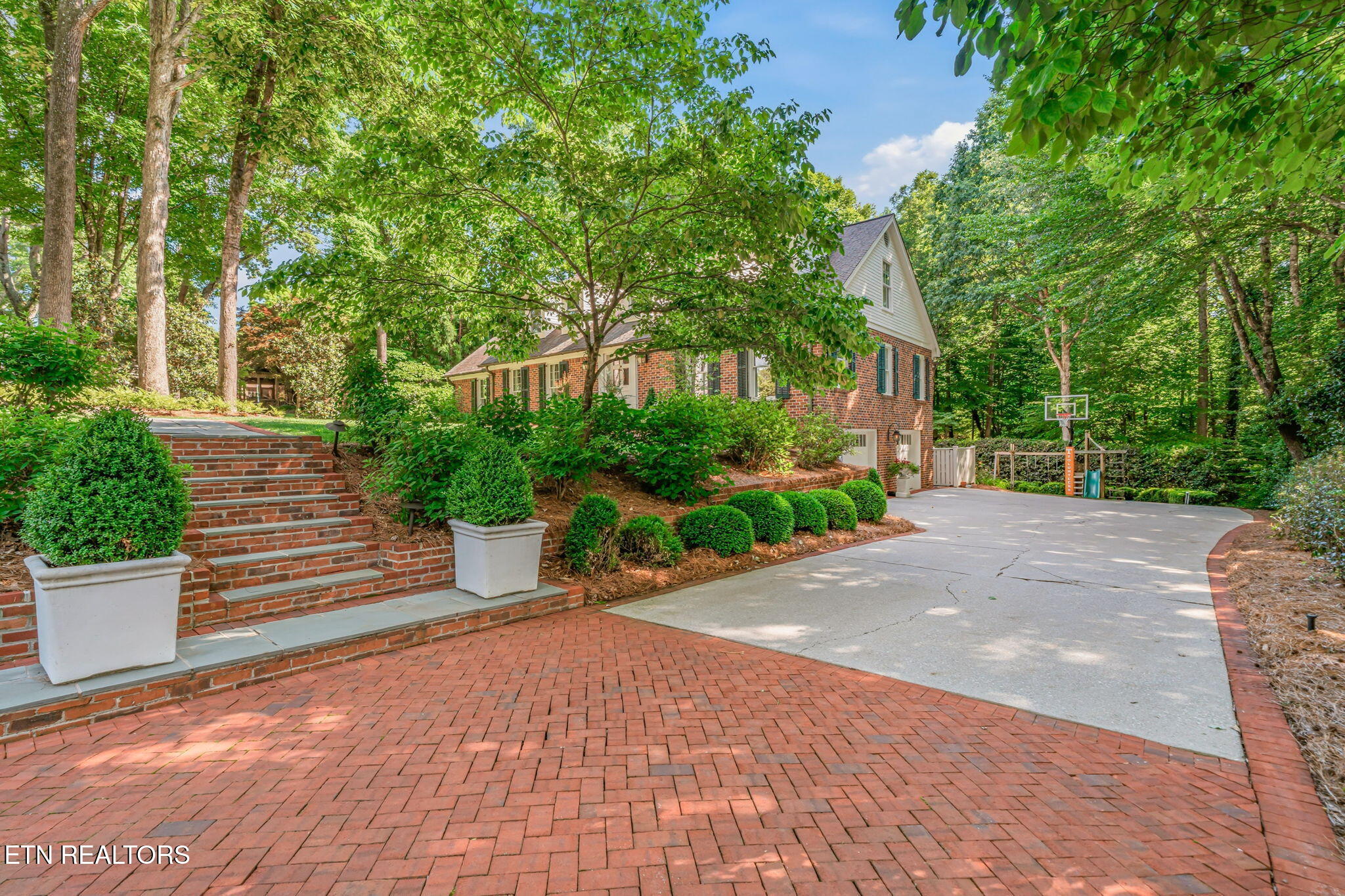 5304 Hickory Hollow Road Knoxville TN 37919