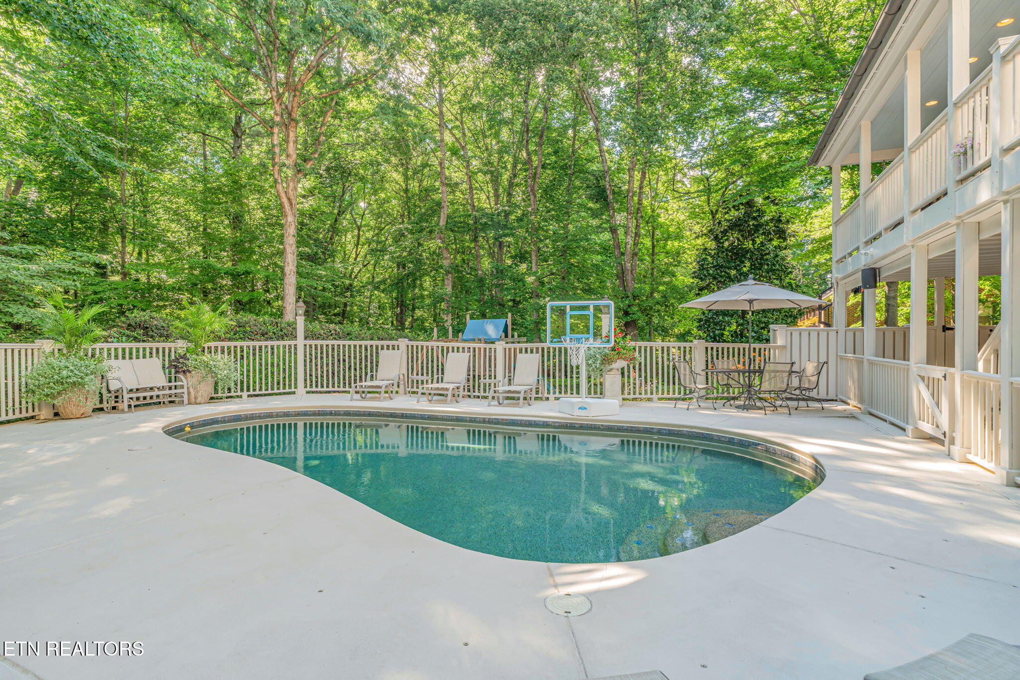 5304 Hickory Hollow Road Knoxville TN 37919