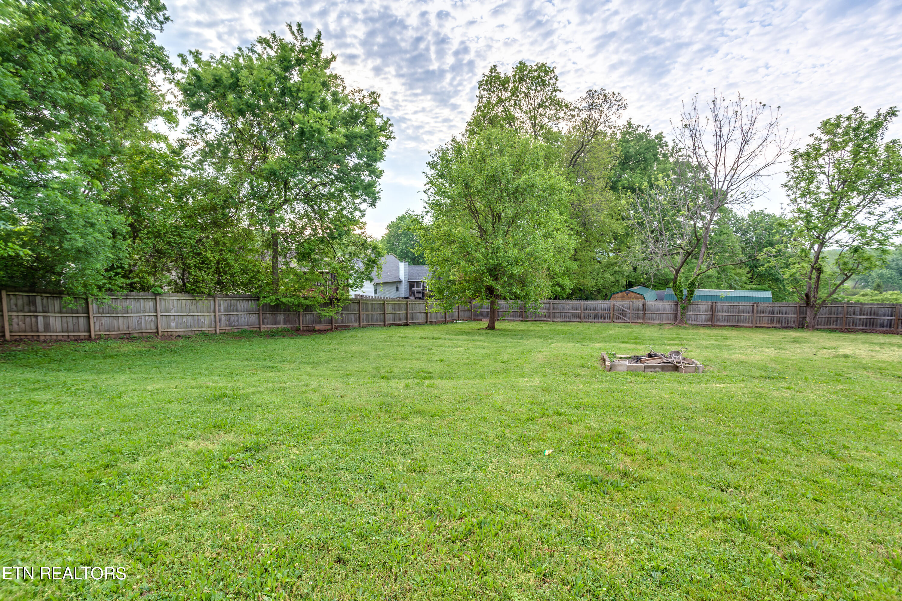 1221 Bradshaw Garden Road Knoxville TN 37912