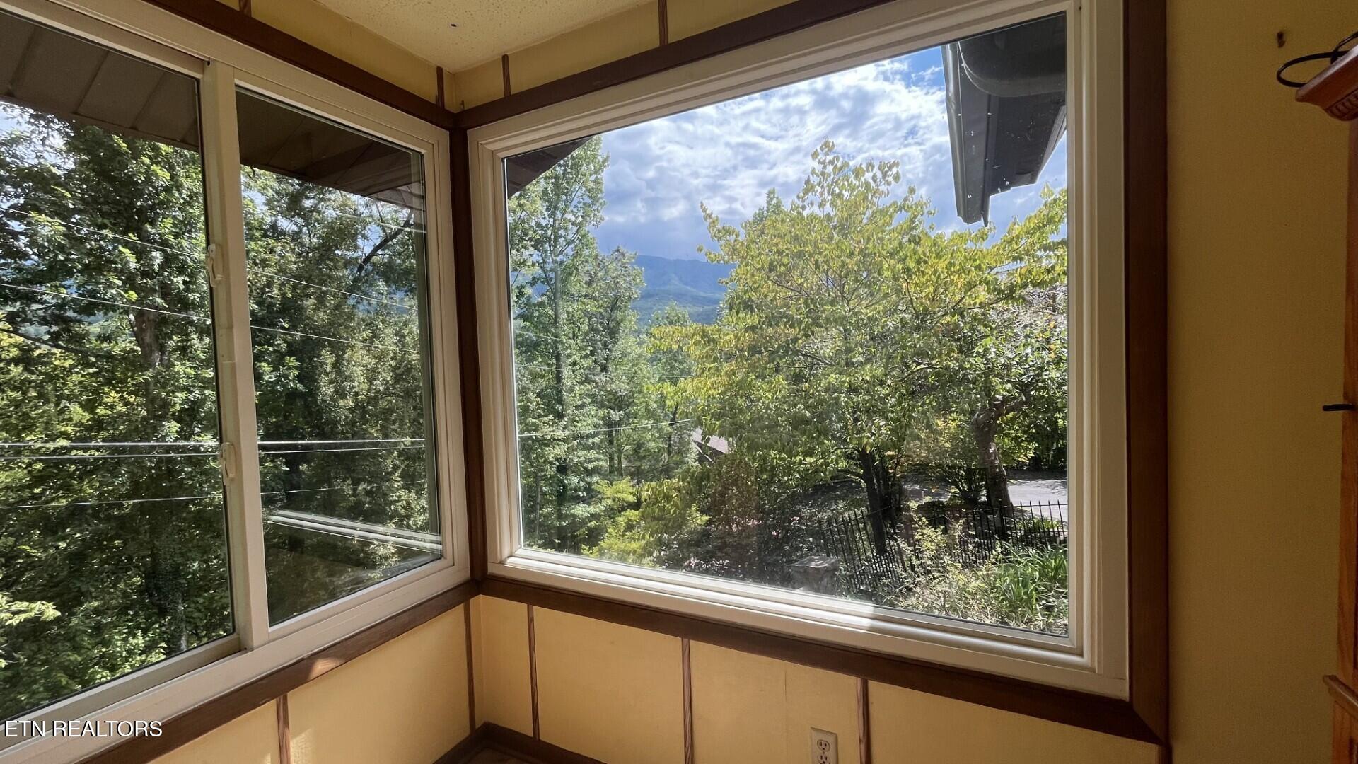 326 Overview Gatlinburg TN 37738