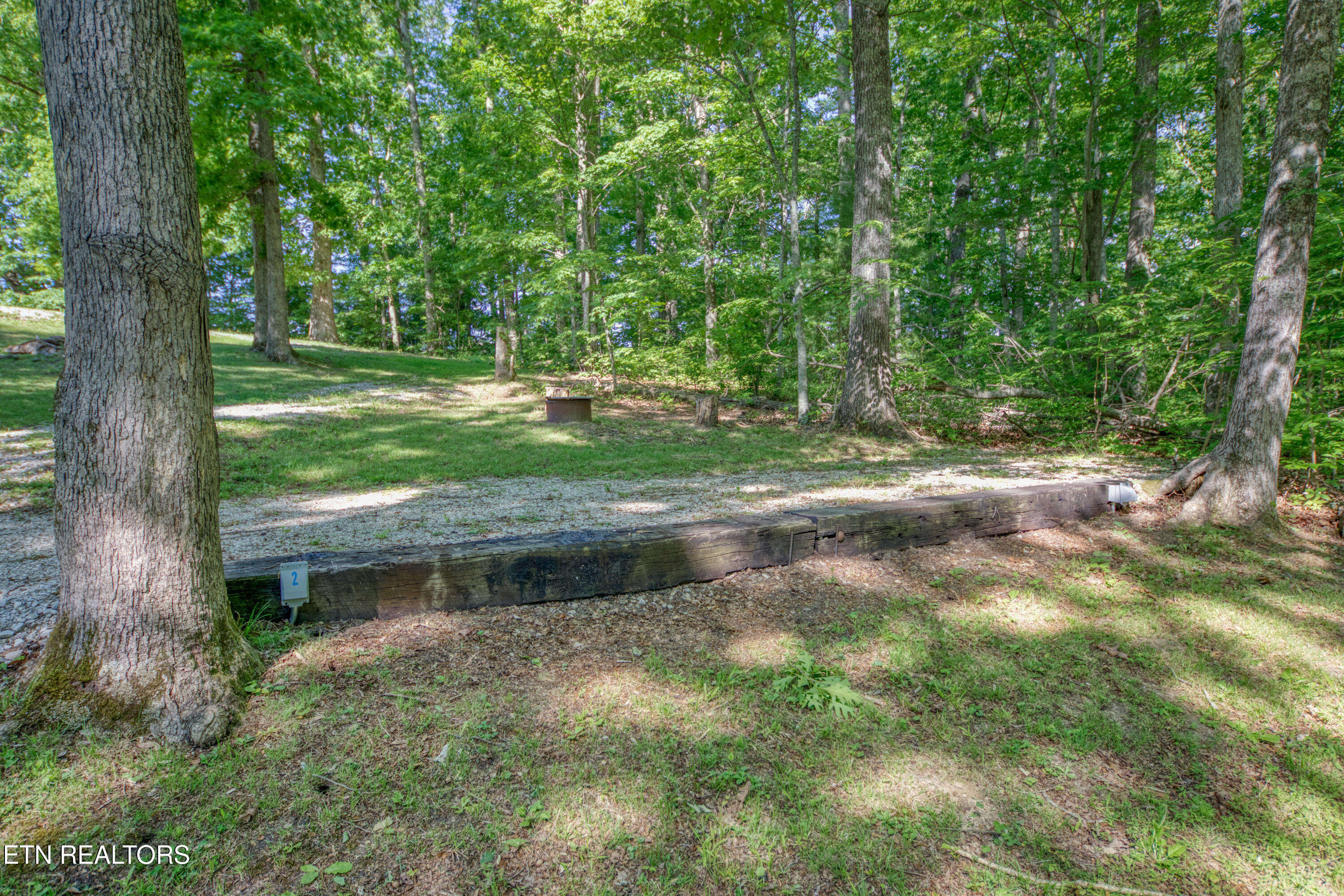 911 Big Ridge Road Oneida TN 37841