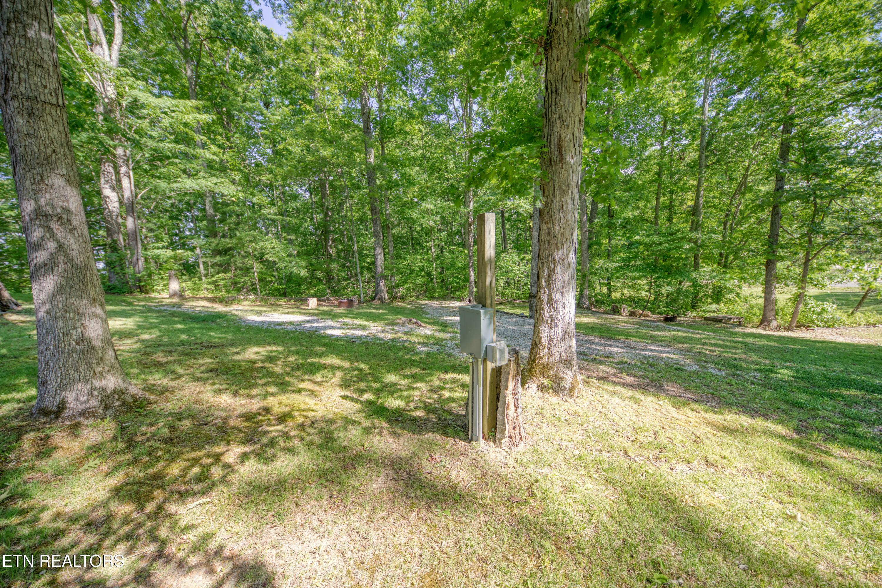 911 Big Ridge Road Oneida TN 37841