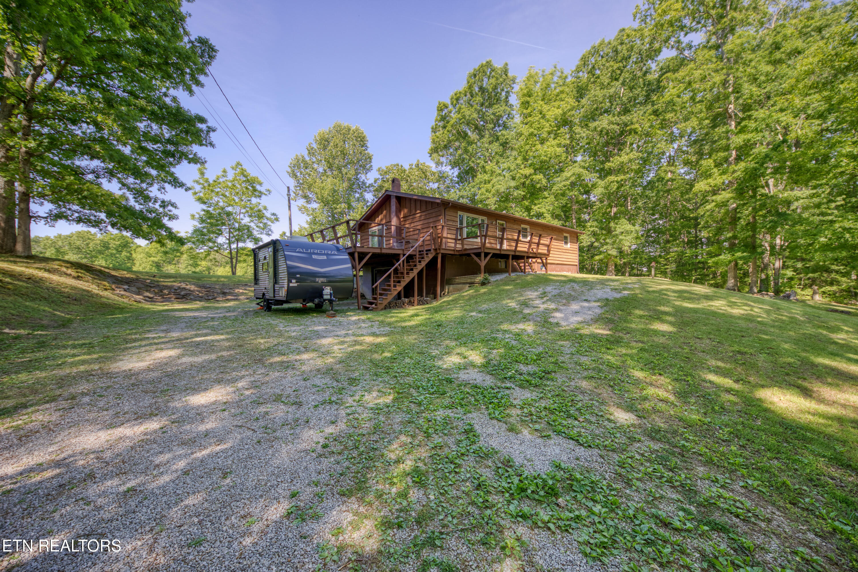 911 Big Ridge Road Oneida TN 37841
