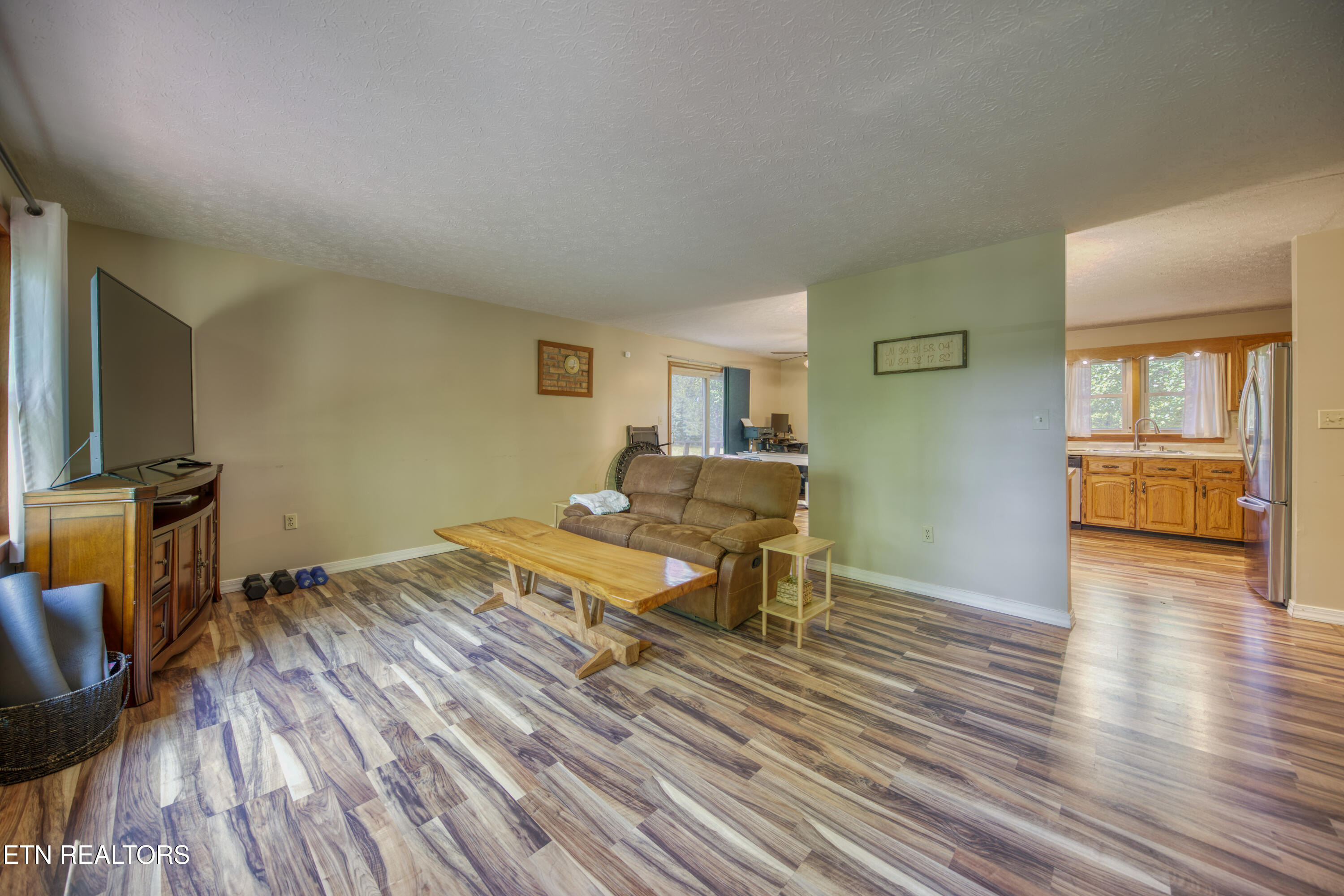 911 Big Ridge Road Oneida TN 37841