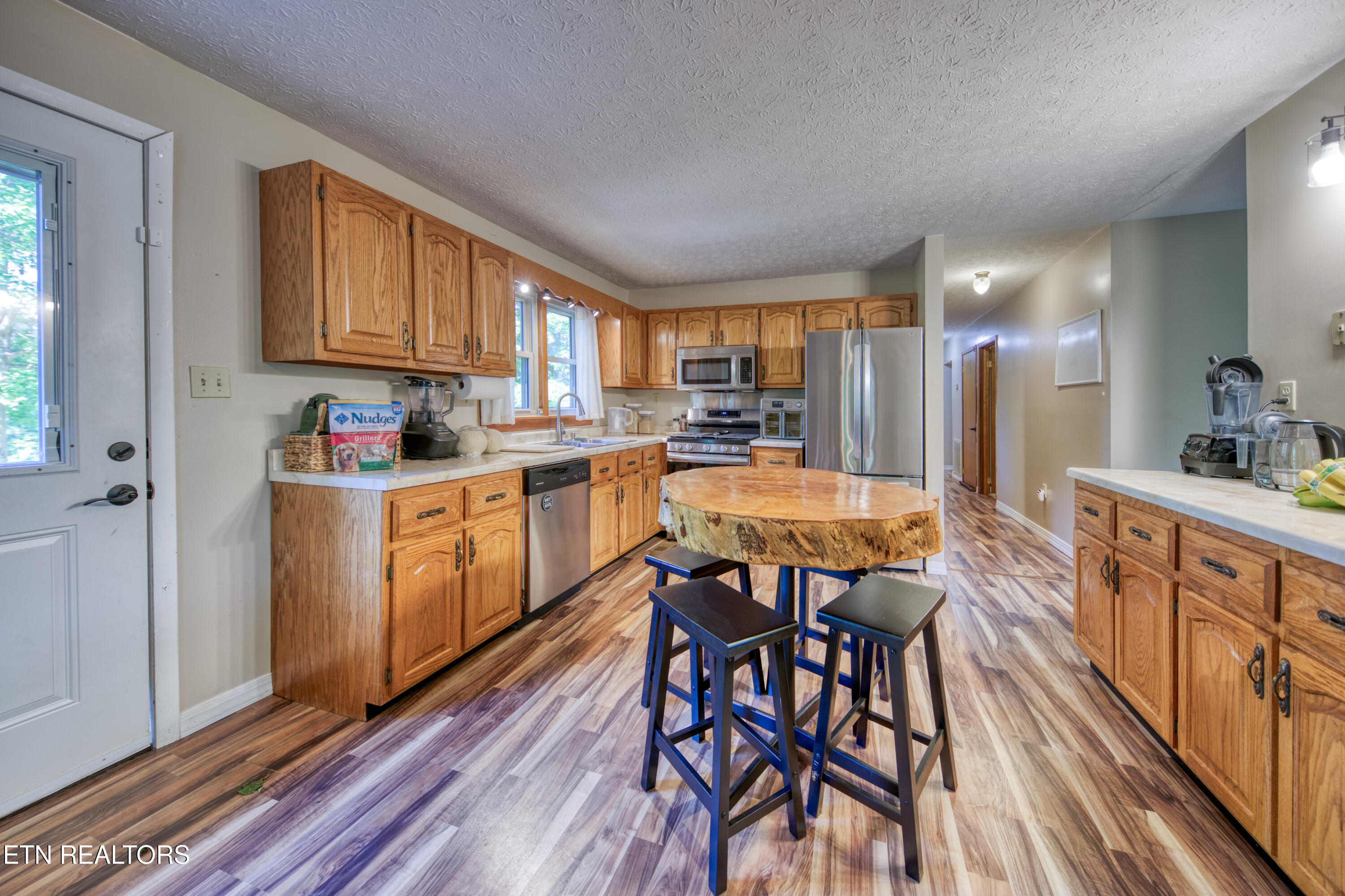 911 Big Ridge Road Oneida TN 37841